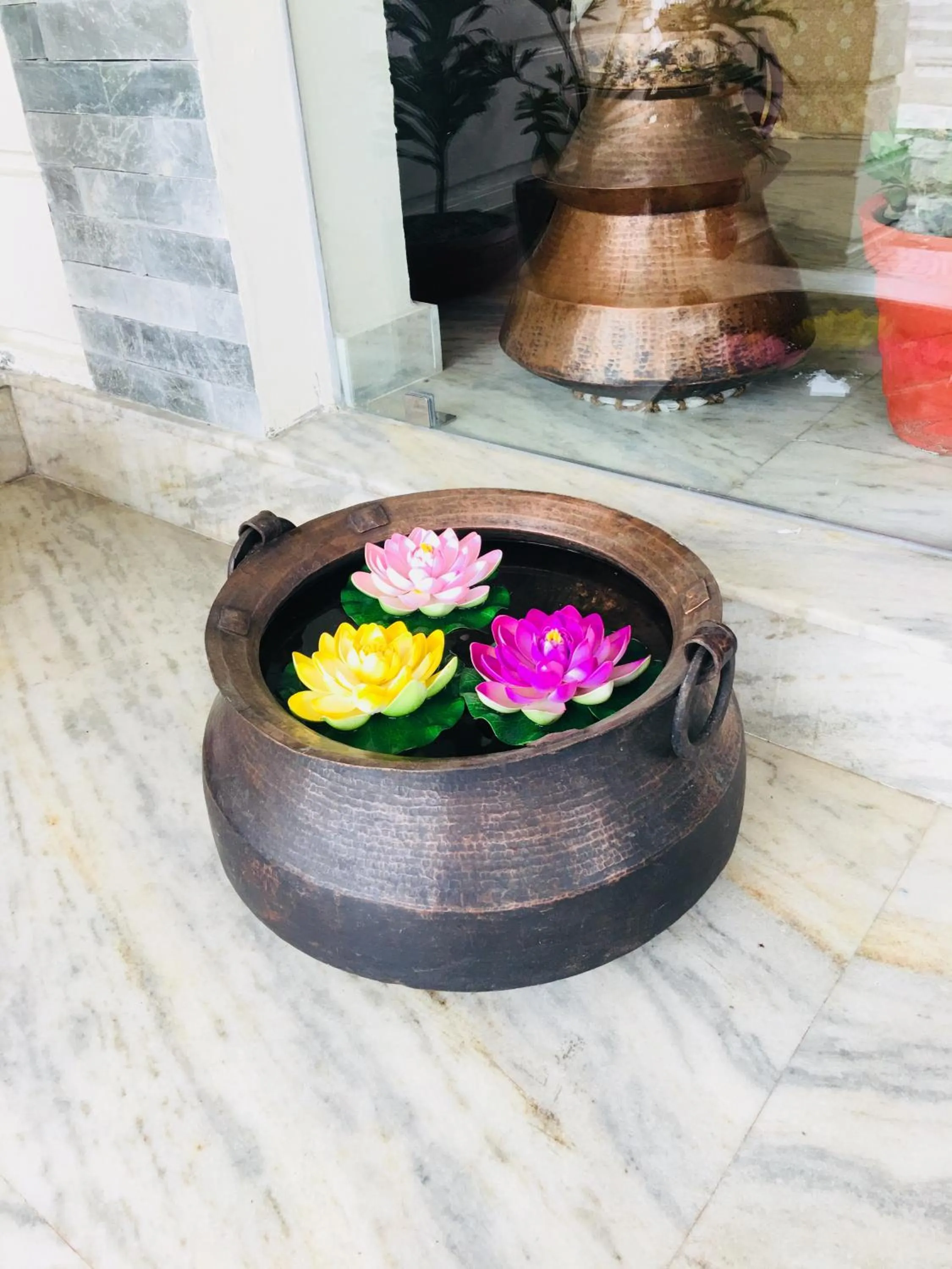 Three Jewels Boutique Hotel