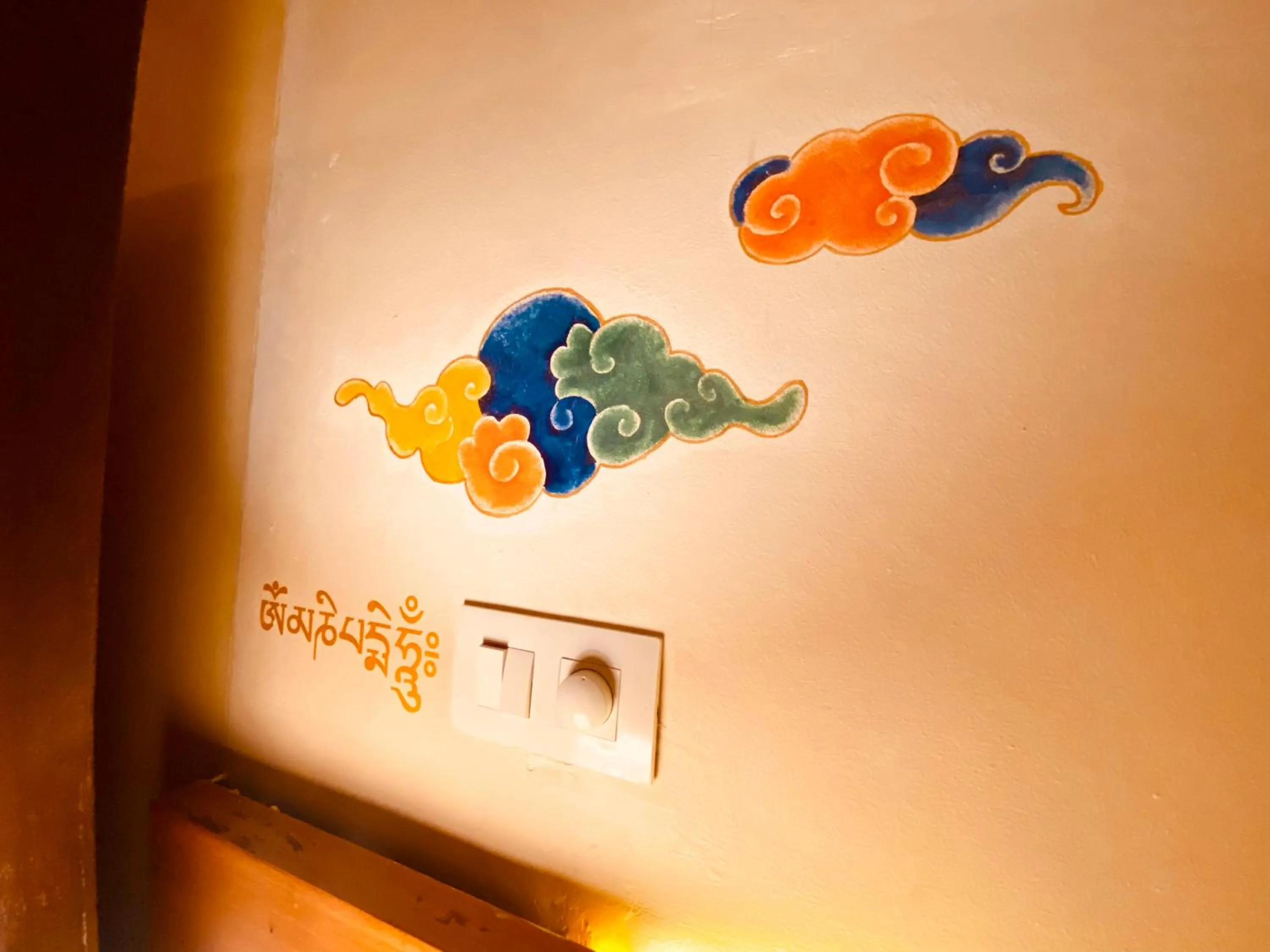 Three Jewels Boutique Hotel