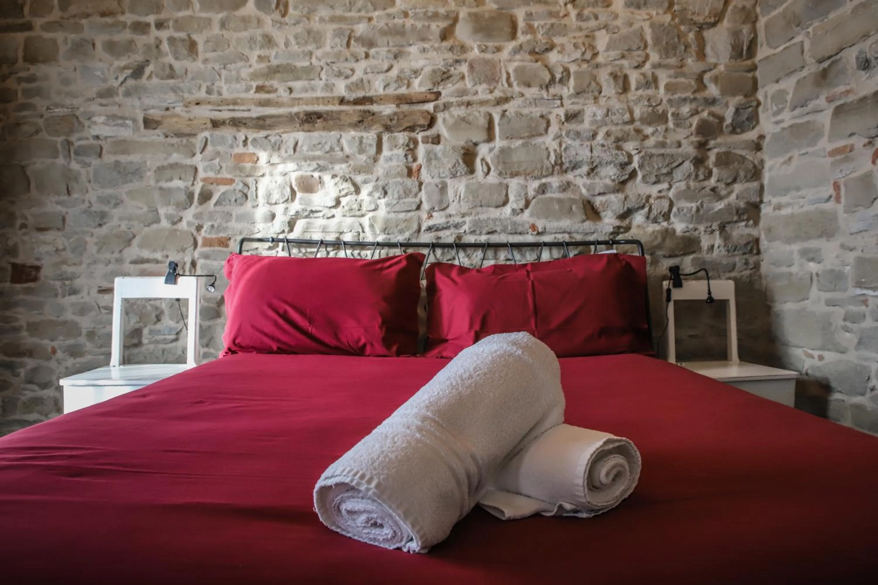 Bed in Albergo del Bramante