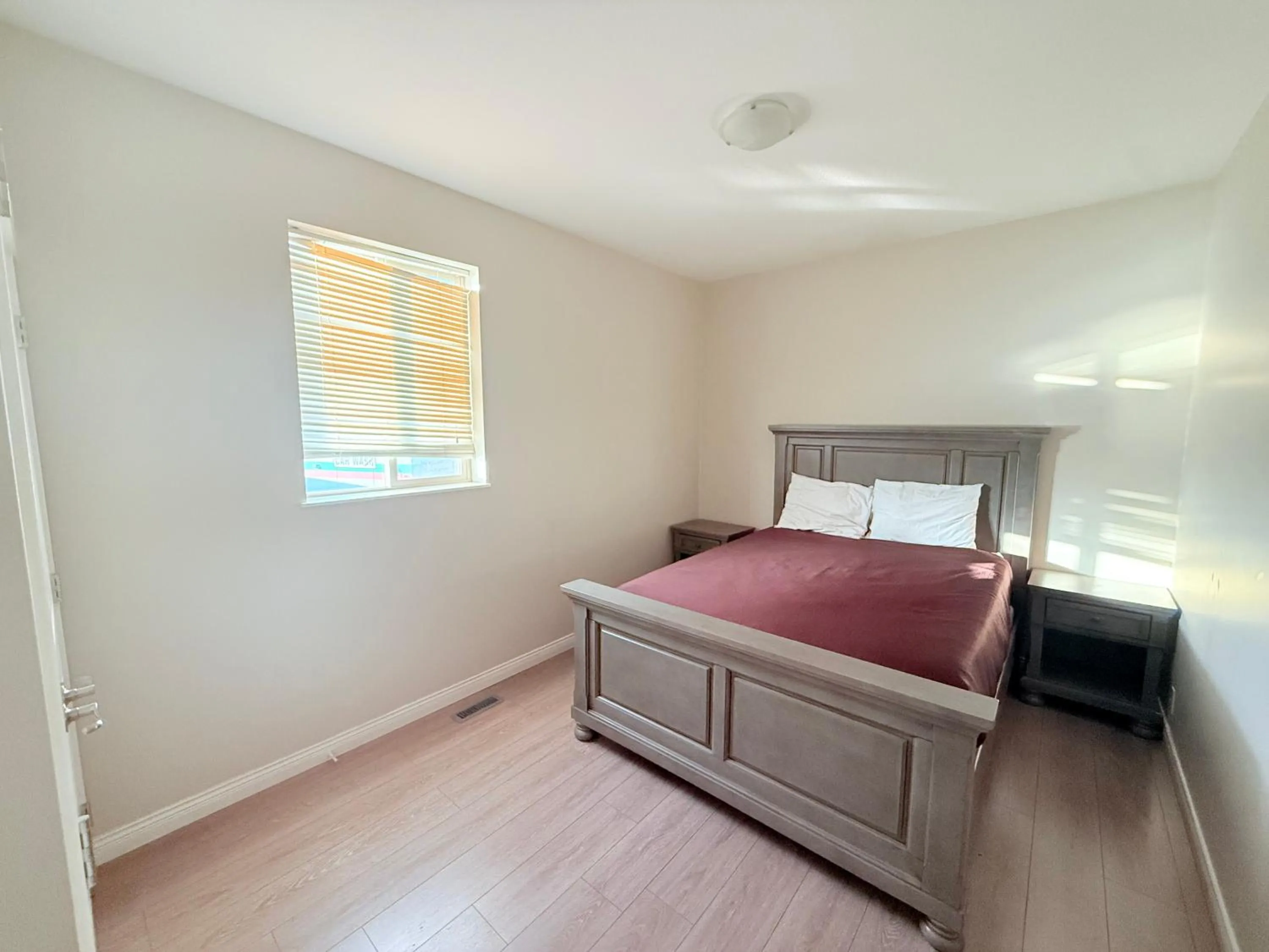 Bed in Super 8 by Wyndham Salmon Arm