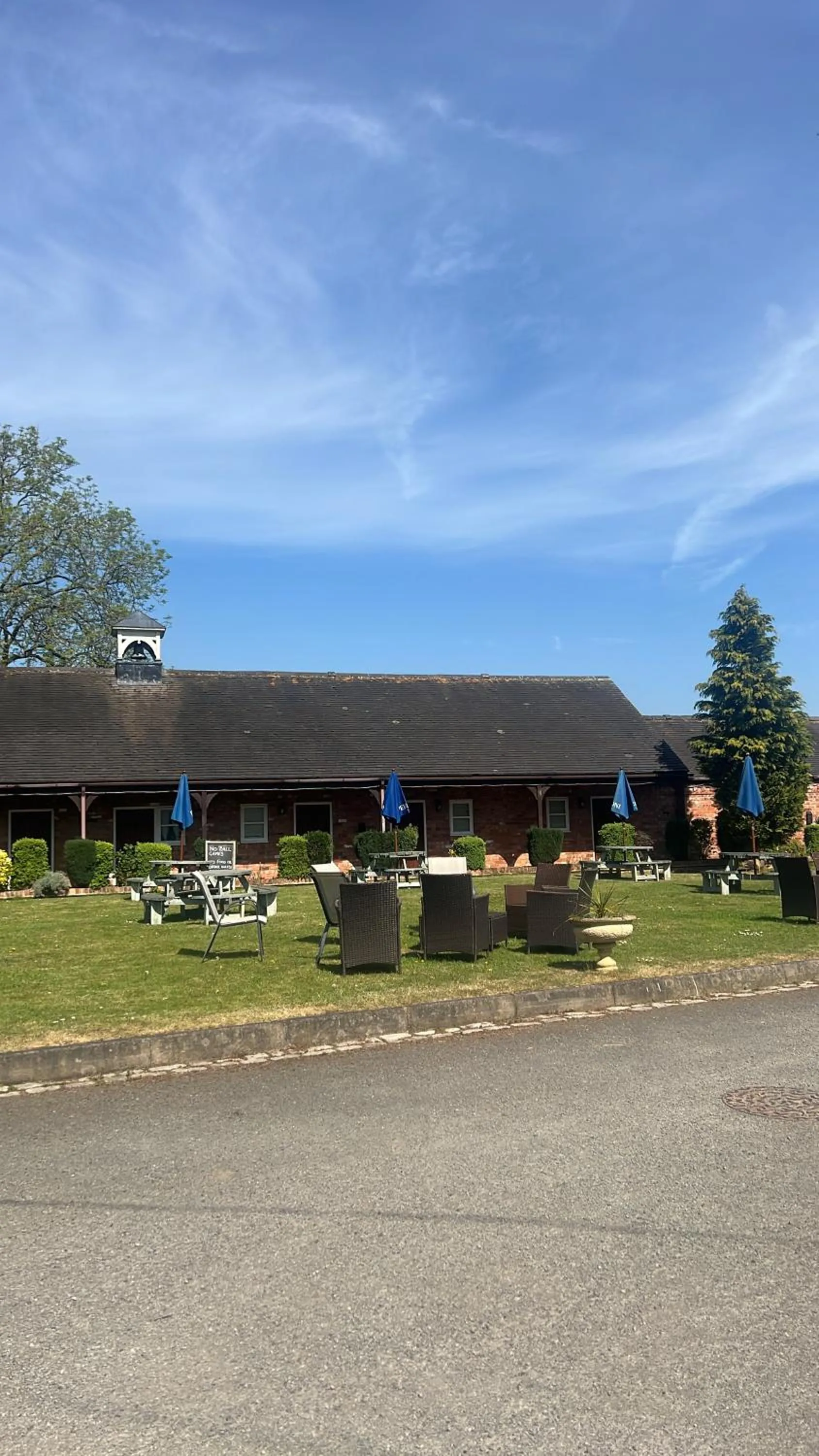 Property building in The Royal Arms Bed & Breakfast