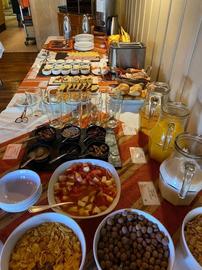 Breakfast in Hostería Suiza - Ex Casita Suiza