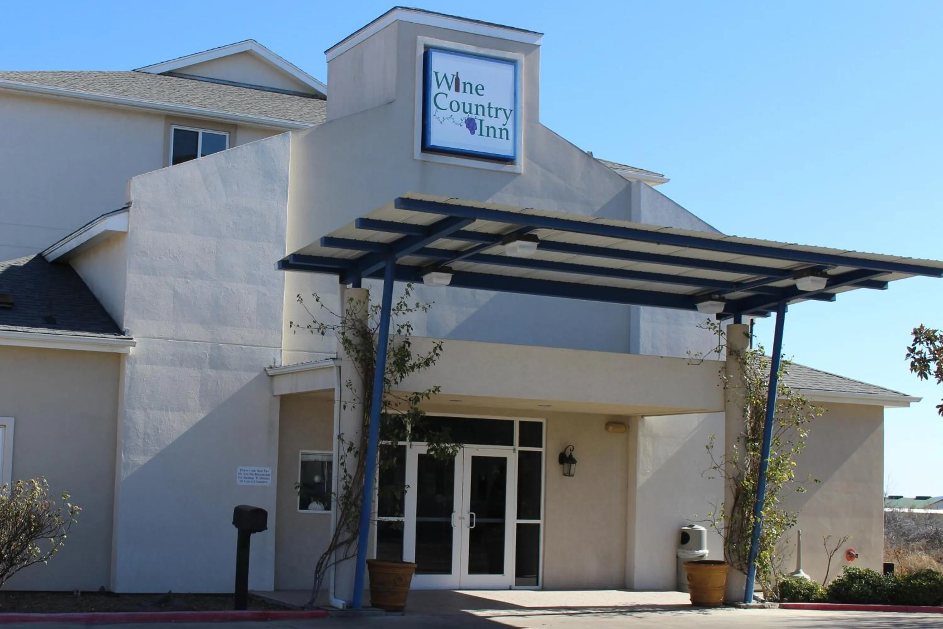 Property building in Wine Country Inn