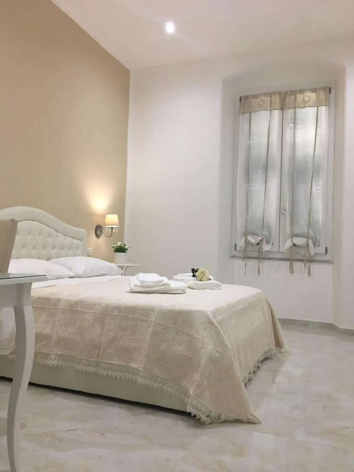 Queen Chic Apartment Queen Chic Apartment