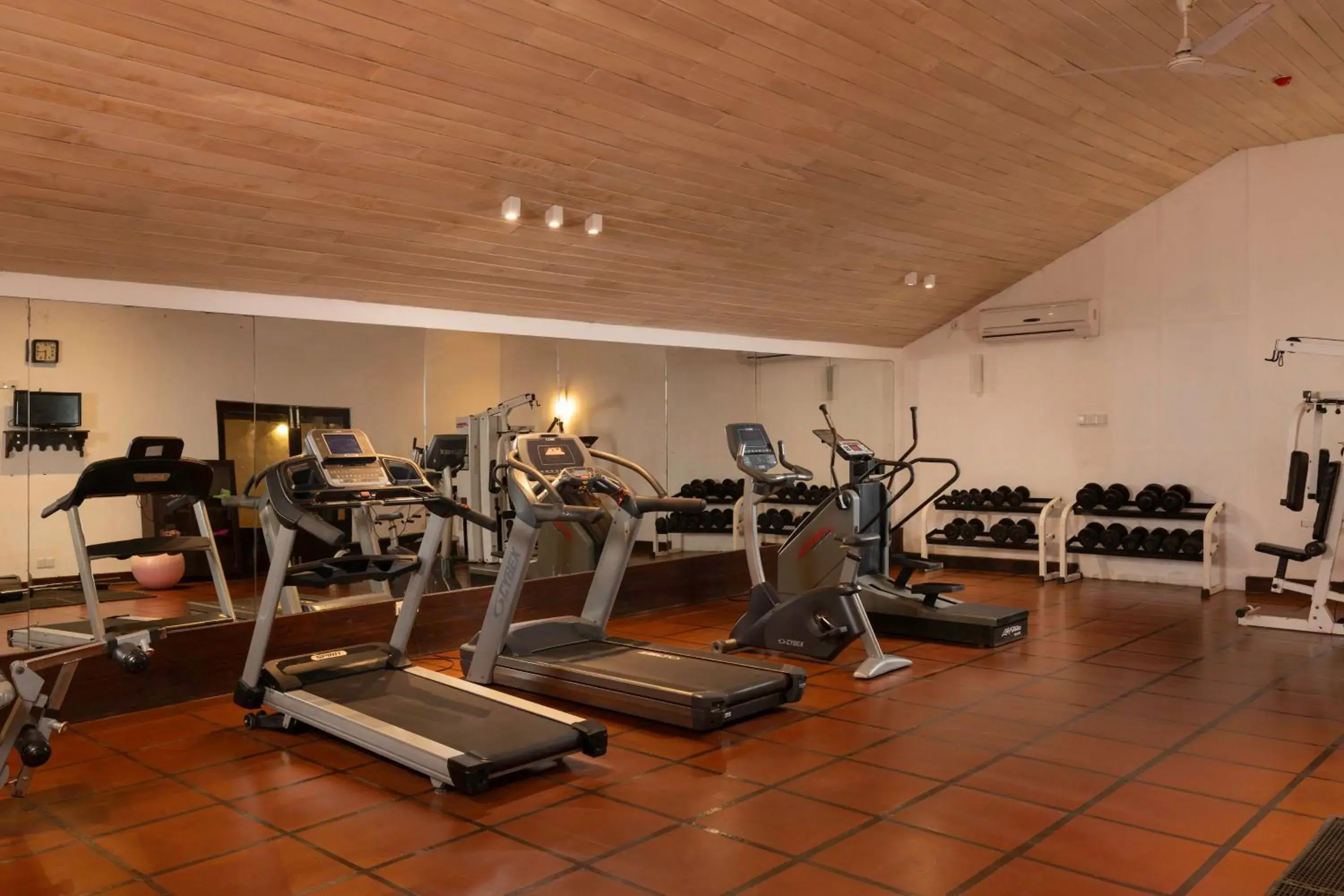 Fitness centre/facilities in Jetwing Lagoon Wellness, A Luxury Reserve - Adults Only Fitness centre/facilities in Jetwing Lagoon Wellness, A Luxury Reserve - Adults Only