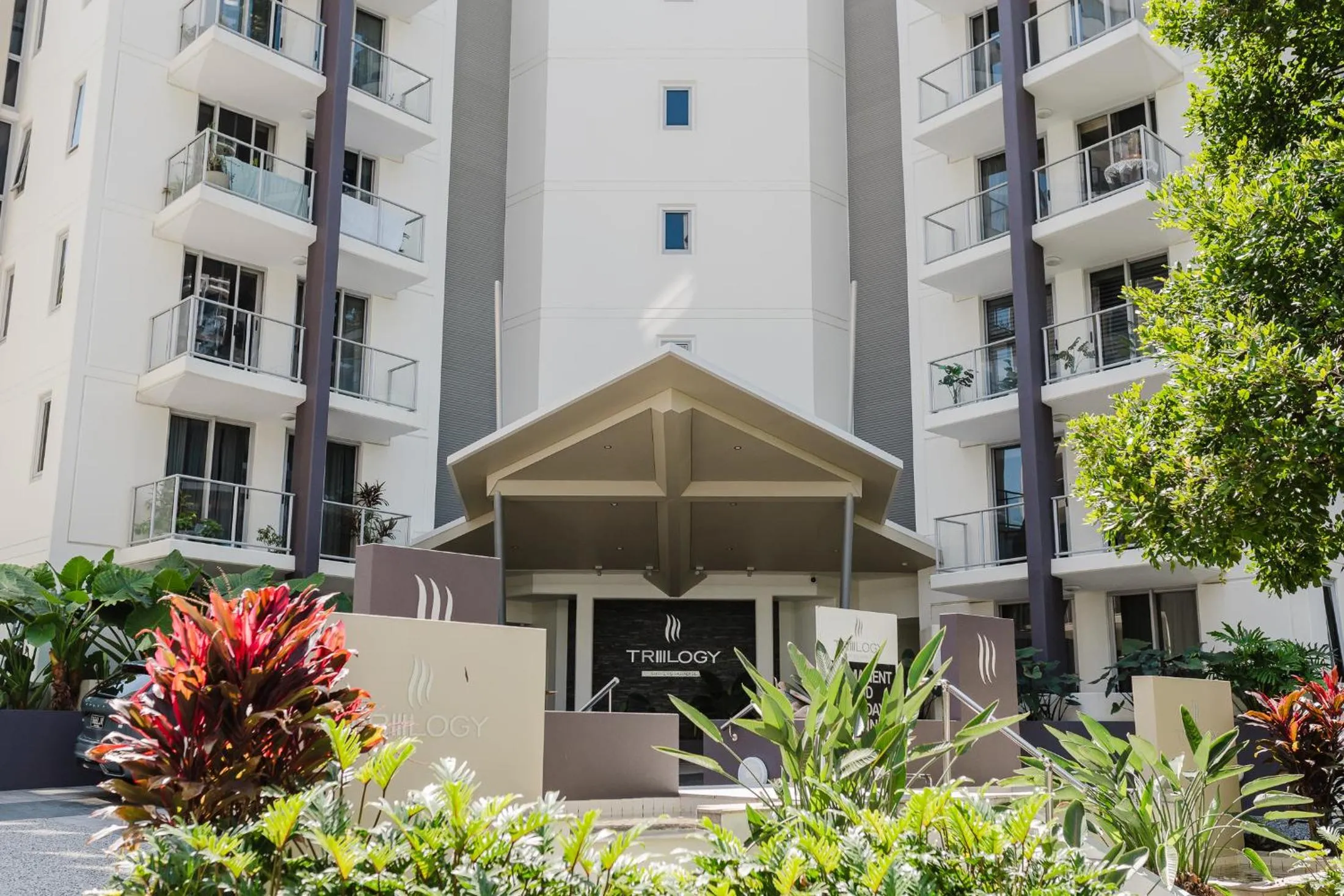 Property building in Trilogy Surfers Paradise