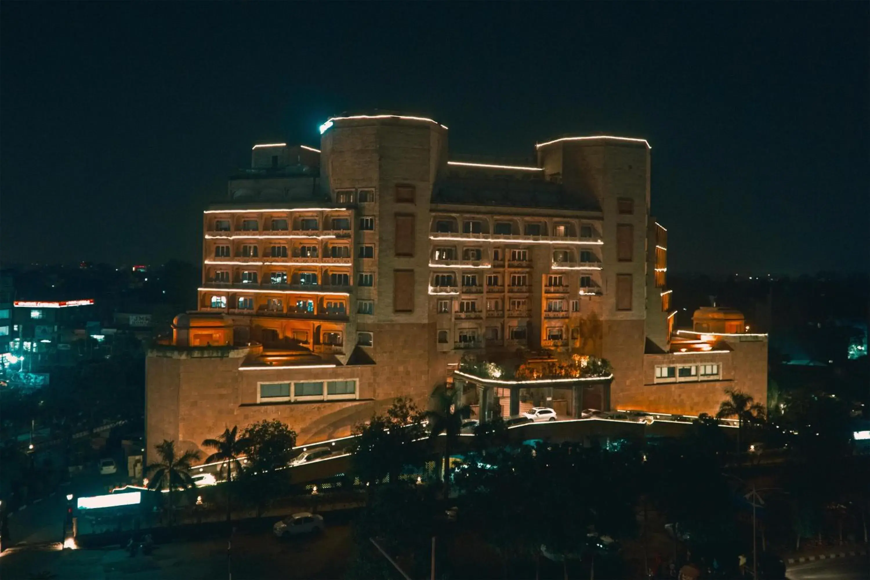 Property building in Park Plaza, Ludhiana Property building in Park Plaza, Ludhiana