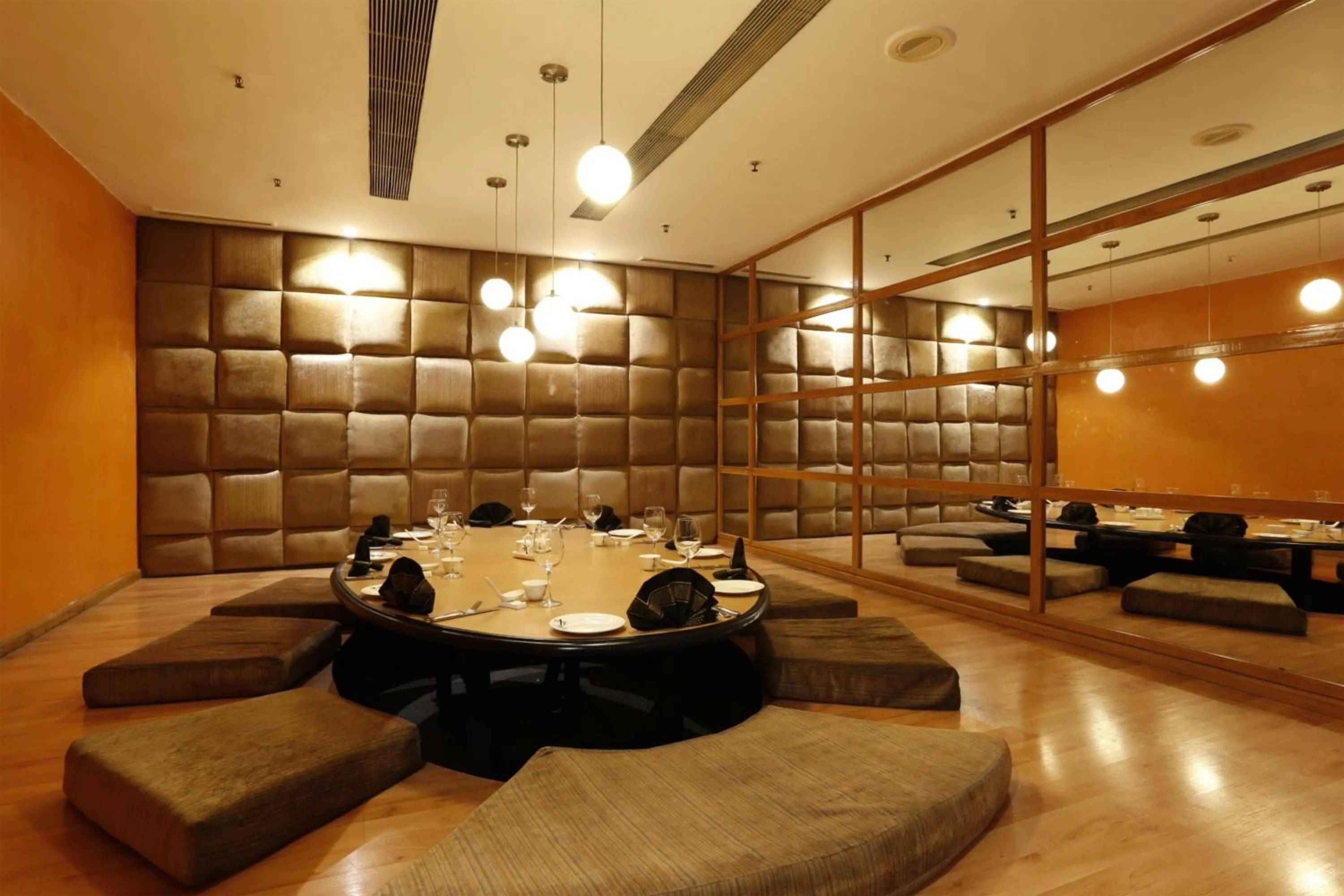 Restaurant/places to eat in Park Plaza, Ludhiana