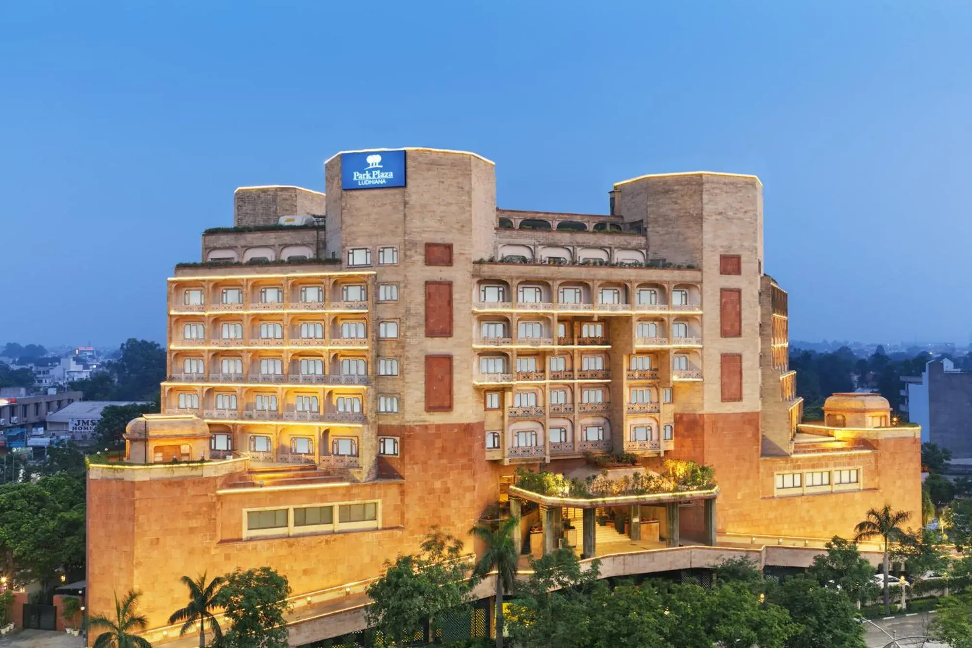 Property building in Park Plaza, Ludhiana Property building in Park Plaza, Ludhiana