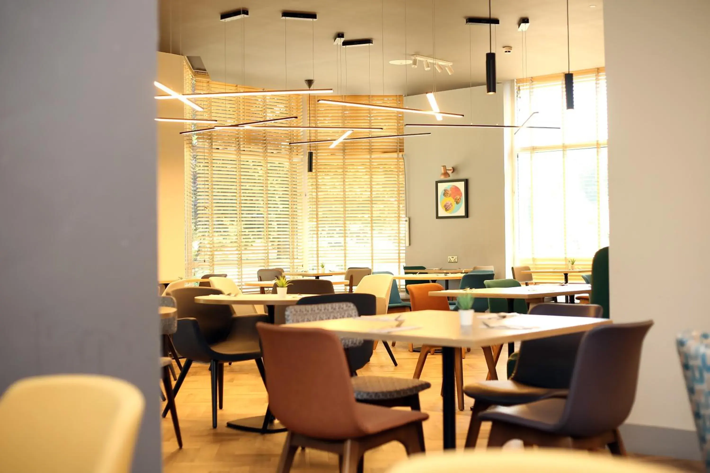 Restaurant/places to eat in Holiday Inn Basingstoke by IHG Restaurant/places to eat in Holiday Inn Basingstoke by IHG