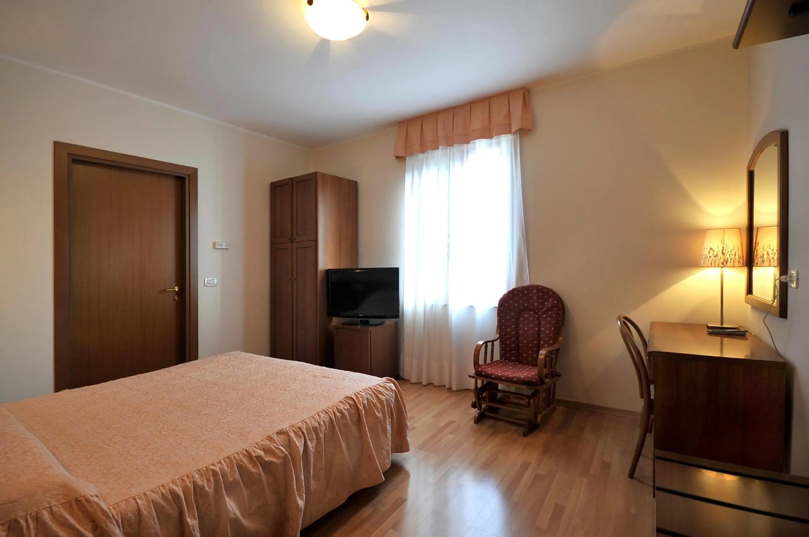 Photo of the whole room, Bed in Ai Campi Di Marcello Hotel