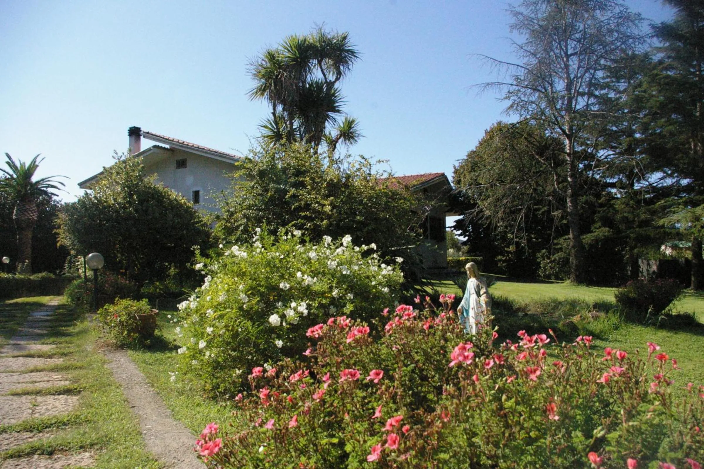 Garden in B&B Villa Sans Souci