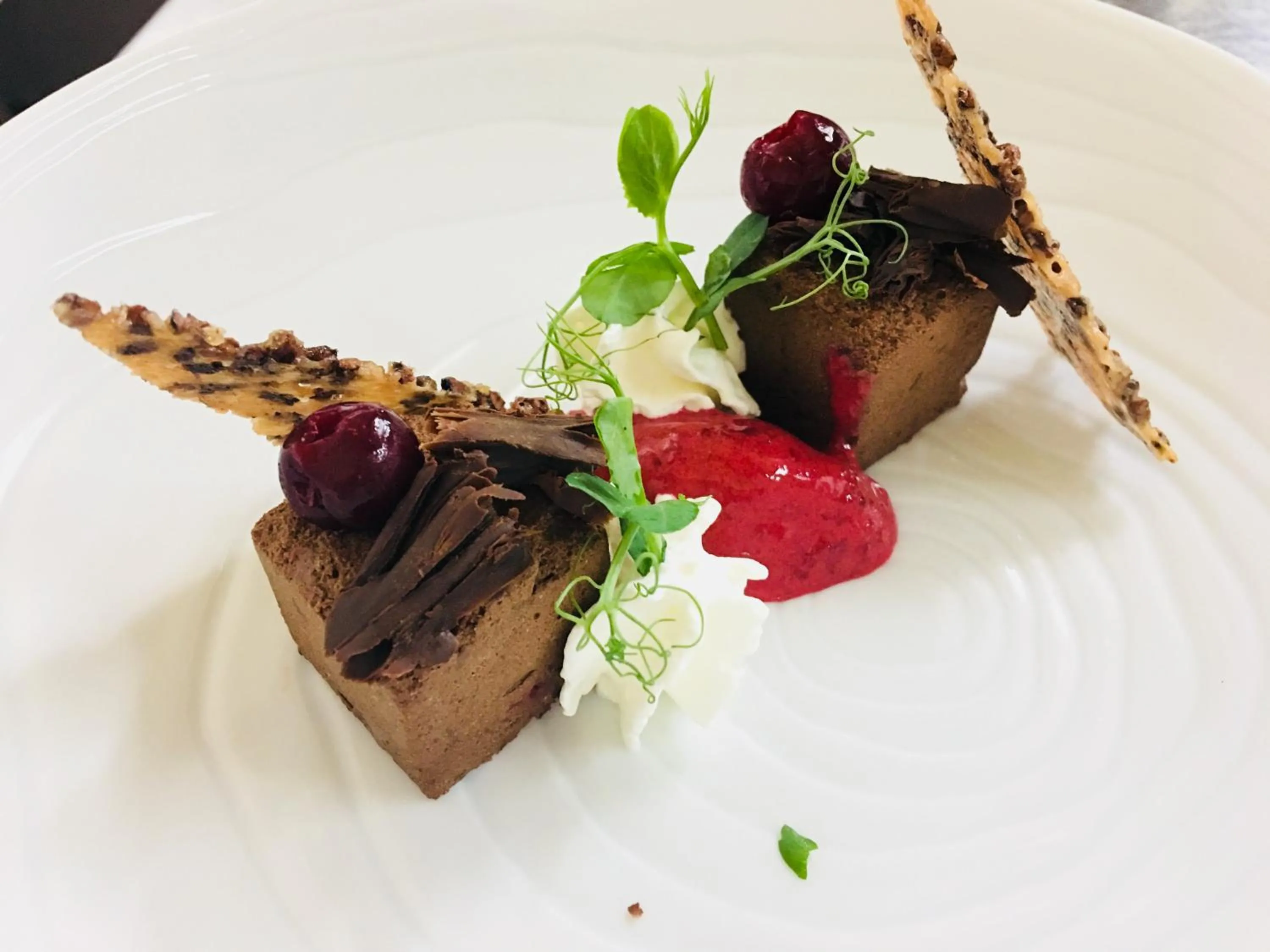 Food in Logis Hôtel Restaurant La Châtellenie