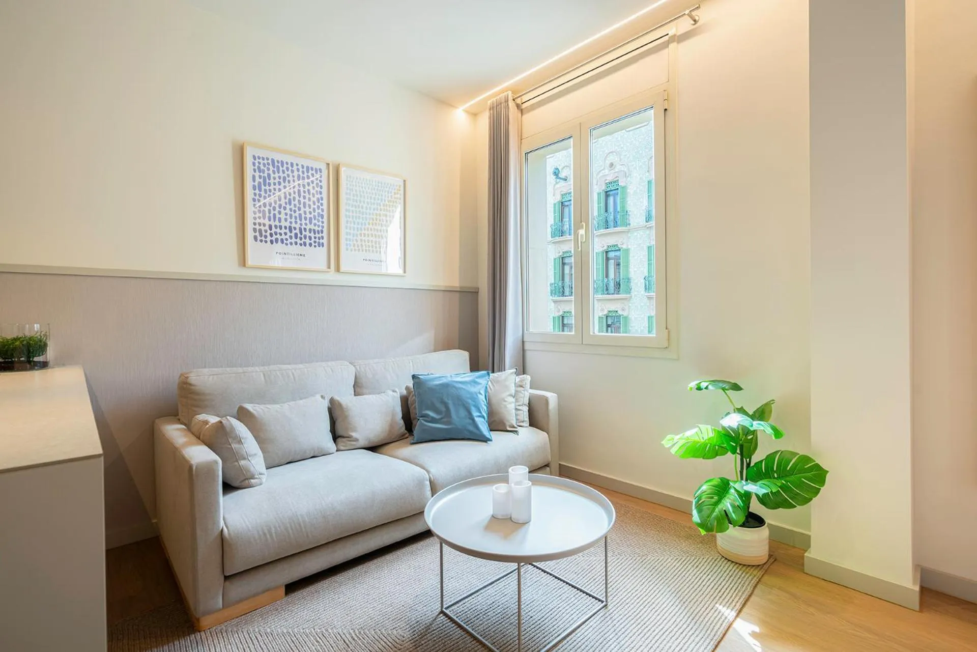 Living room in Fisa Rentals Ramblas Apartments