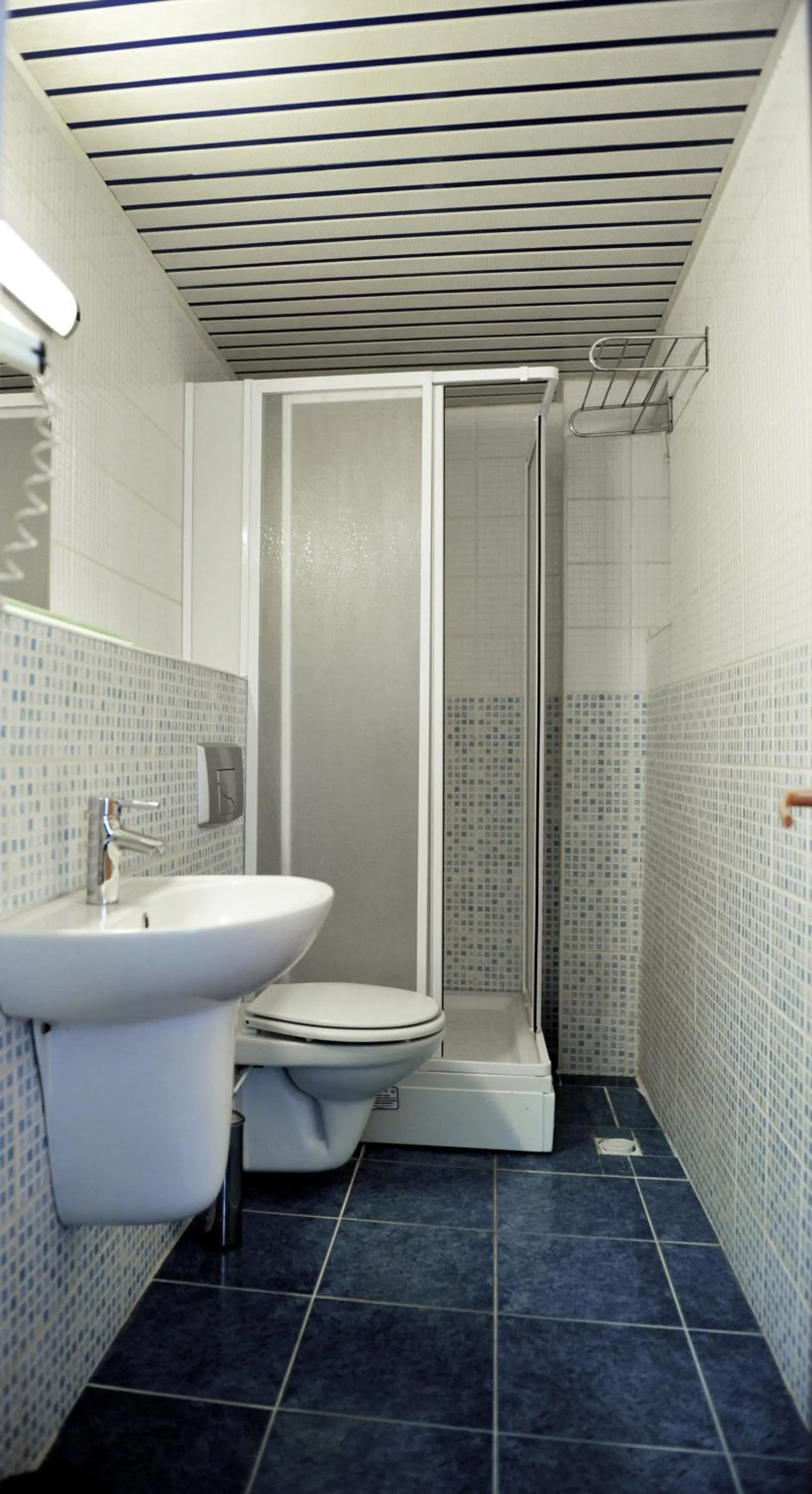 Bathroom in Saray Hotel