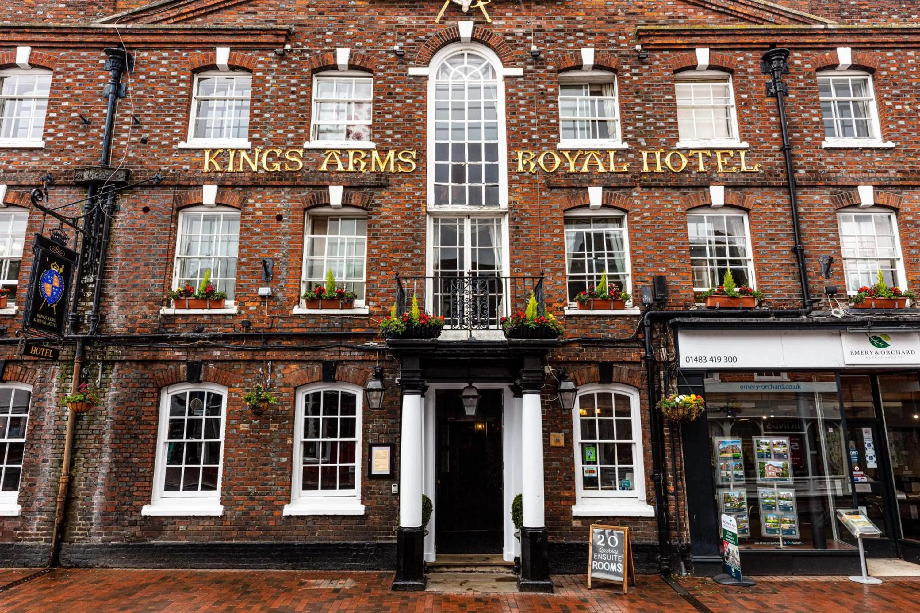Property building in The Kings Arms and Royal Hotel, Godalming, Surrey - The Coaching Inn Group