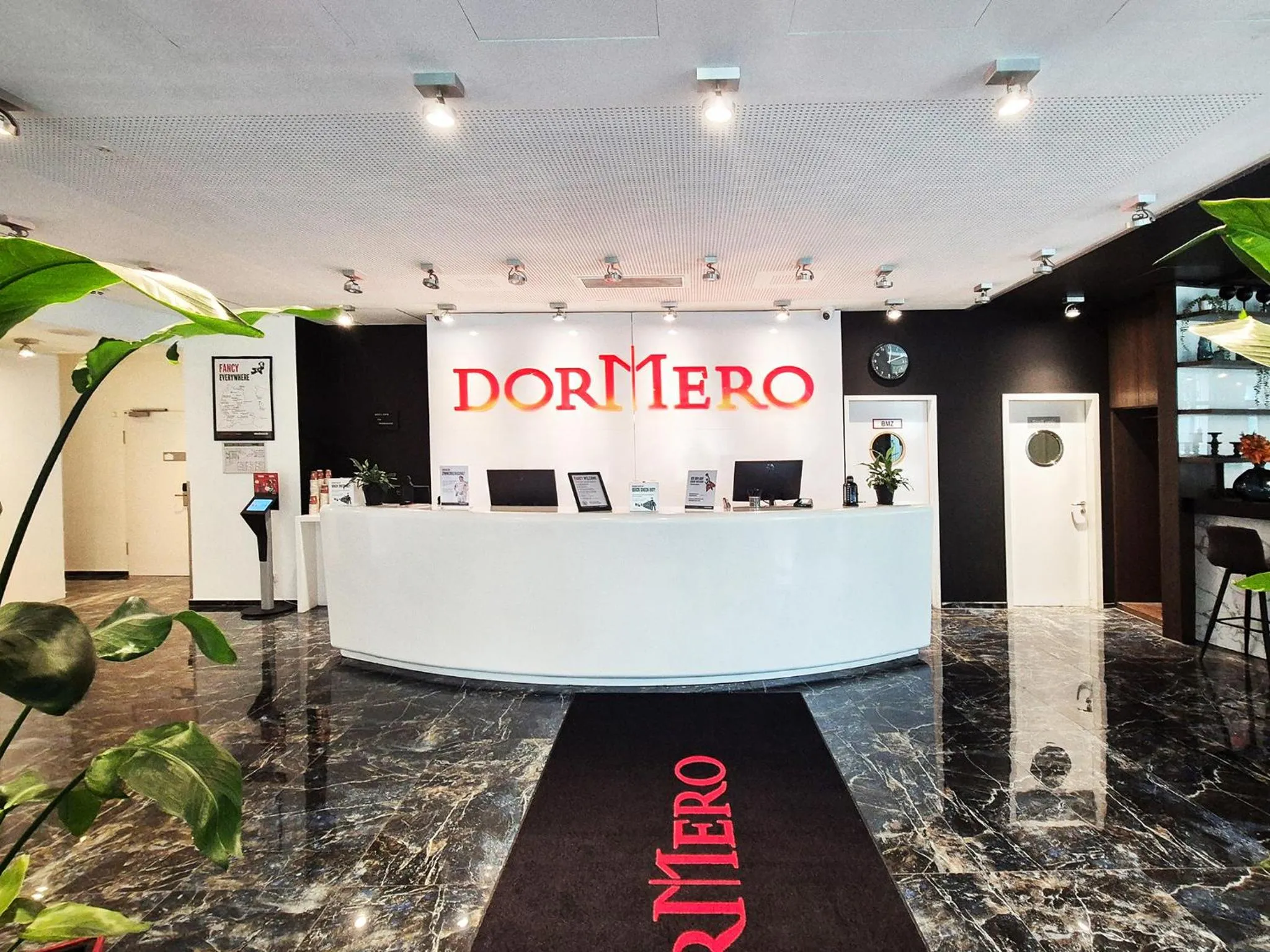 Lobby or reception in DORMERO Hotel Frankfurt