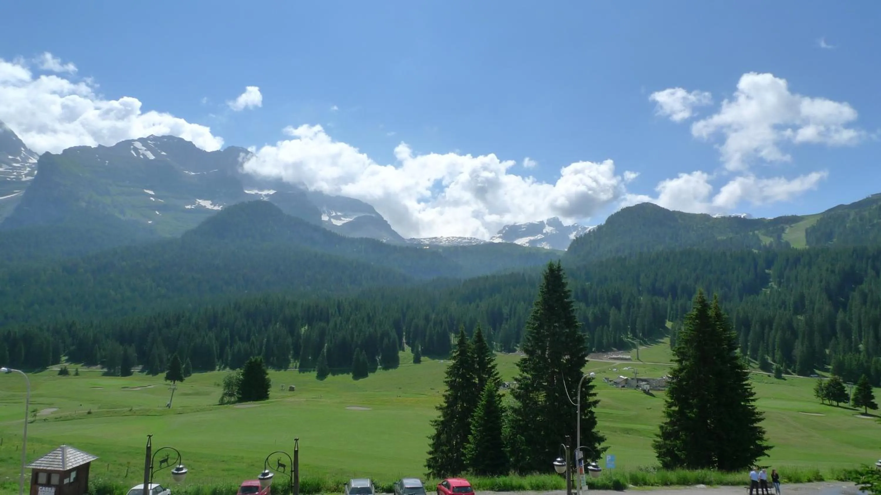 Mountain view in RTA Hotel Catturani