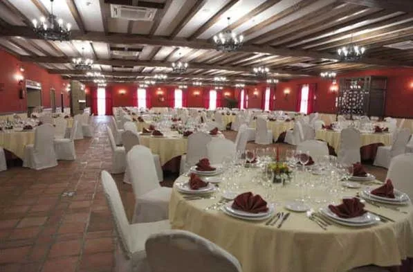 Restaurant/places to eat in Hotel Rural Romero Torres