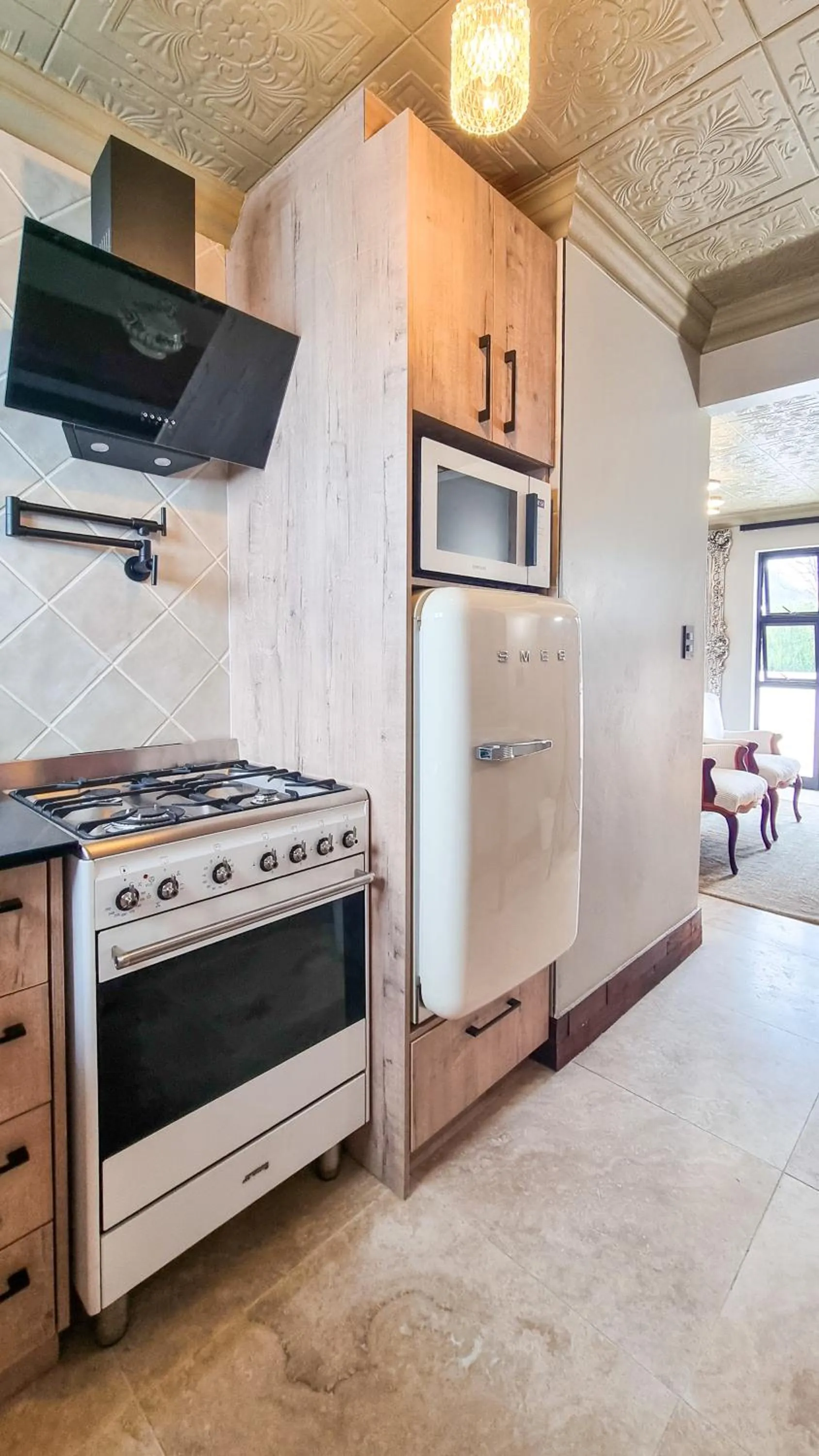 Kitchen or kitchenette in Batavia Boutique Hotel