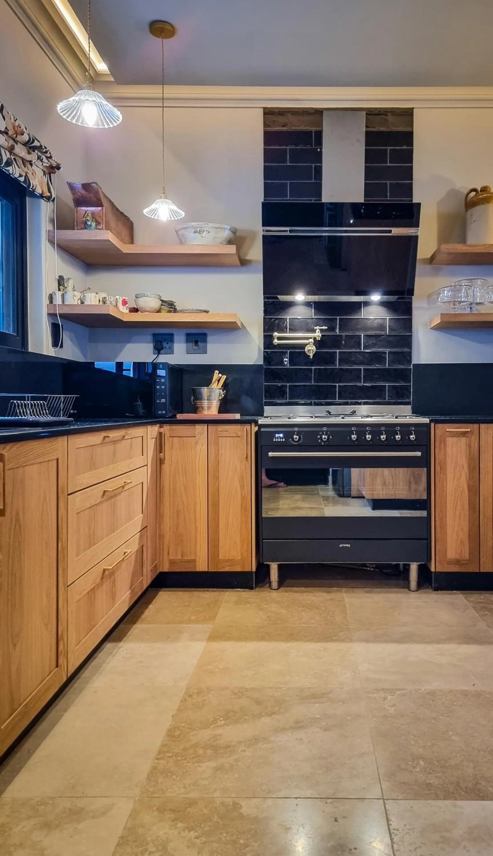 Kitchen or kitchenette in Batavia Boutique Hotel