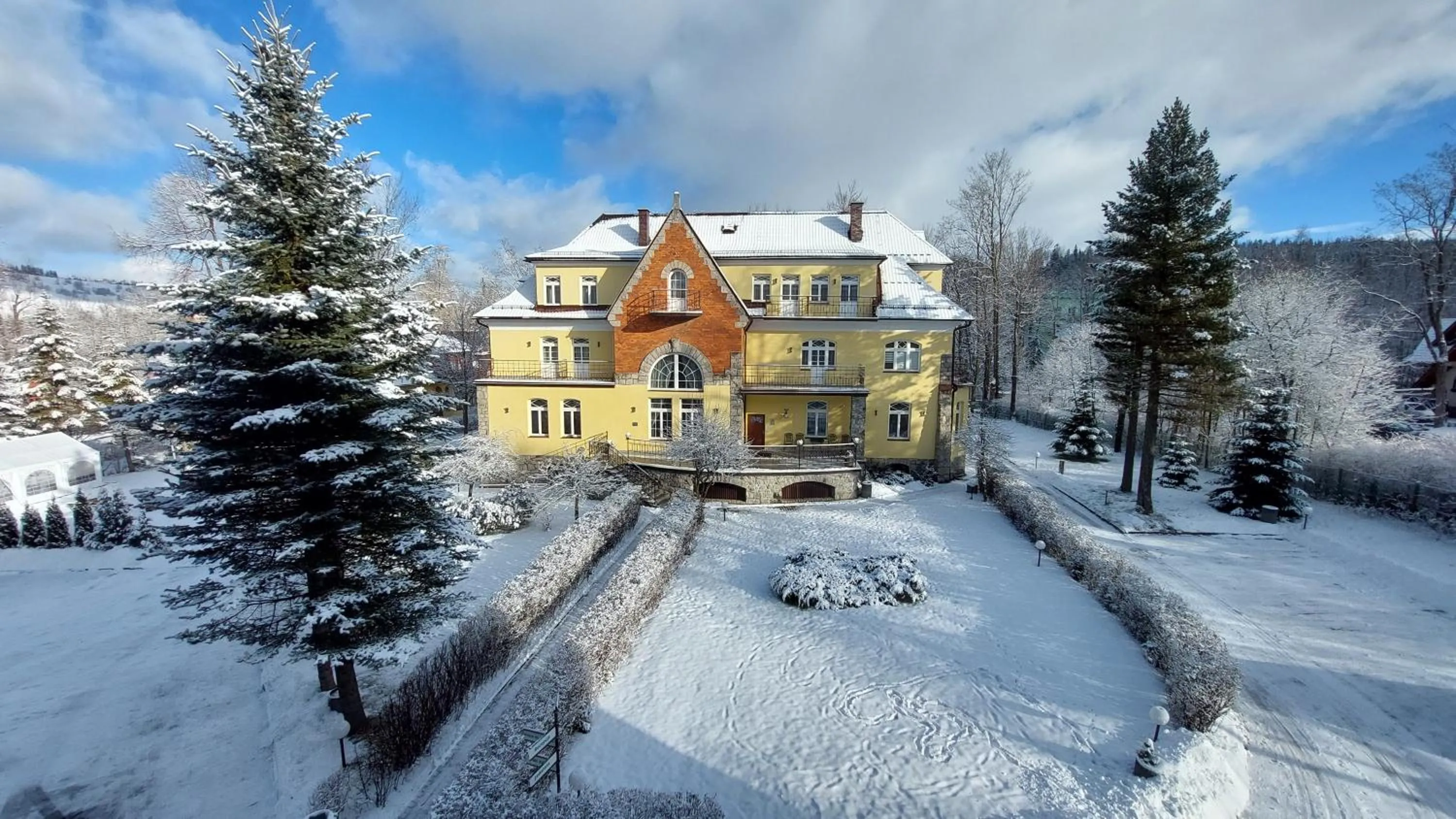 Property building in Halny Pensjonat