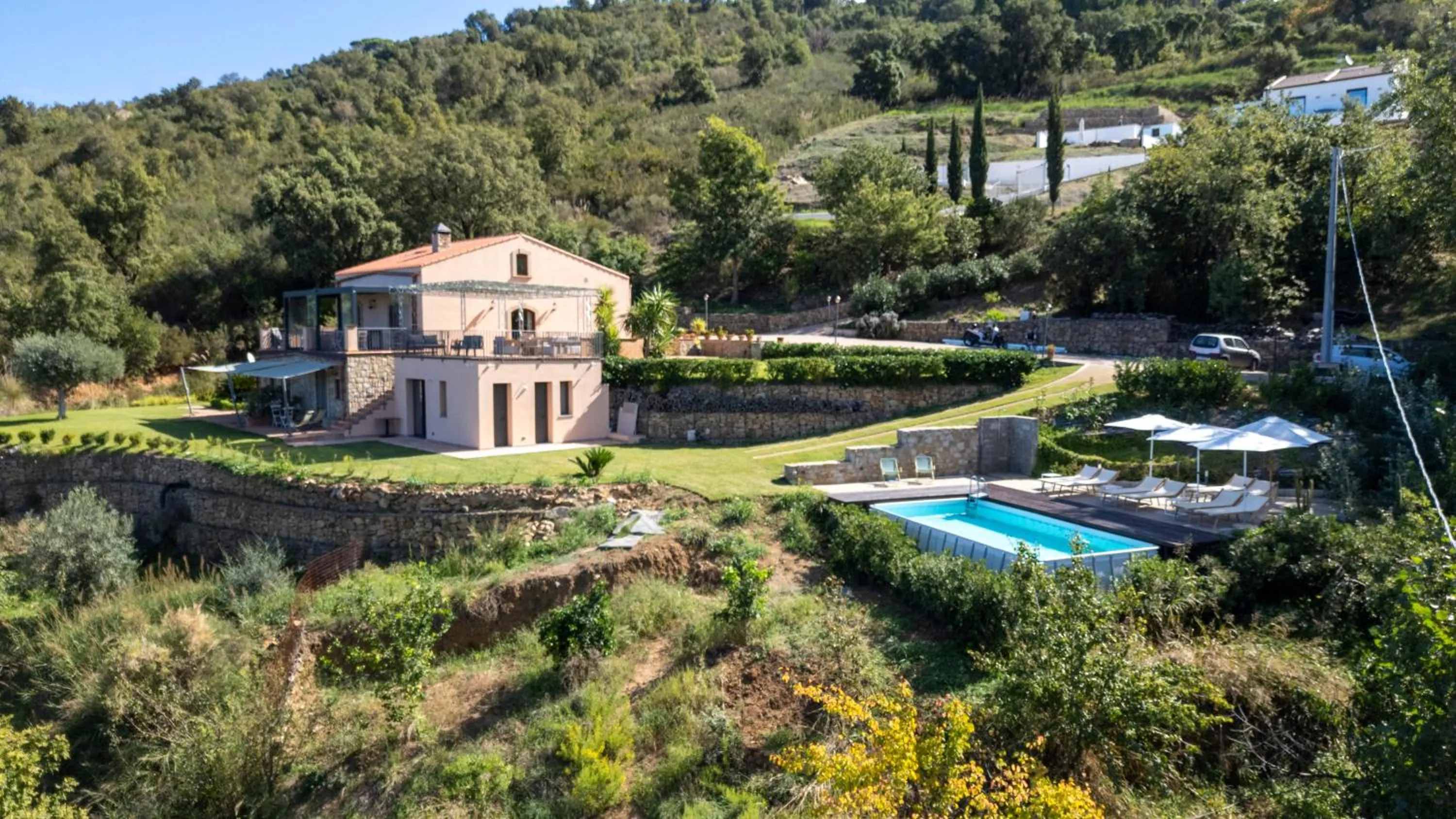 Property building in B&B Le Ginestre