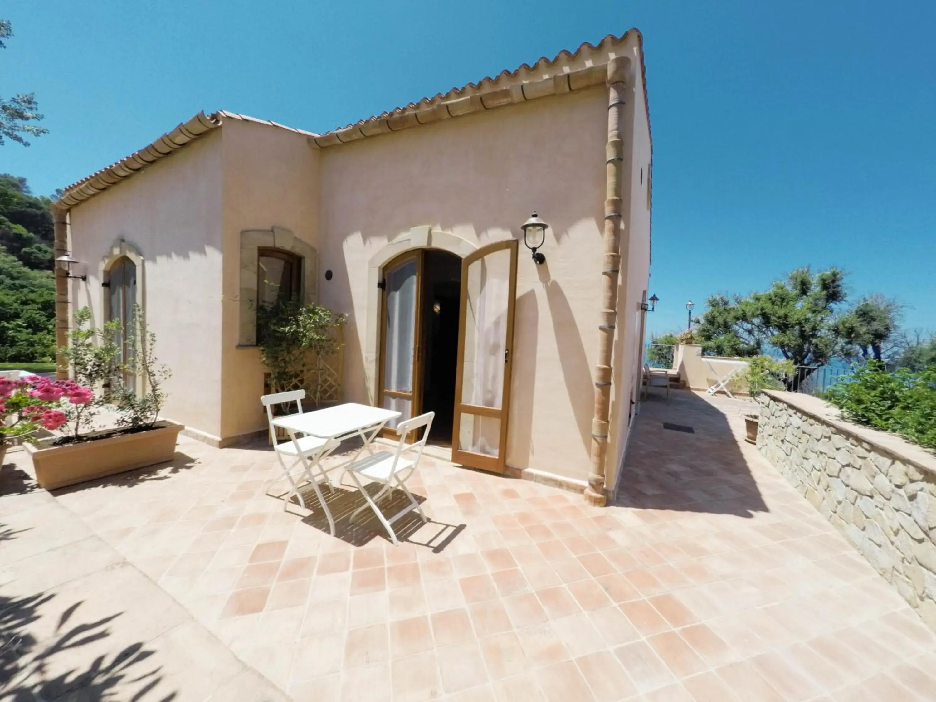 Double Room - single occupancy in B&B Le Ginestre Double Room - single occupancy in B&B Le Ginestre