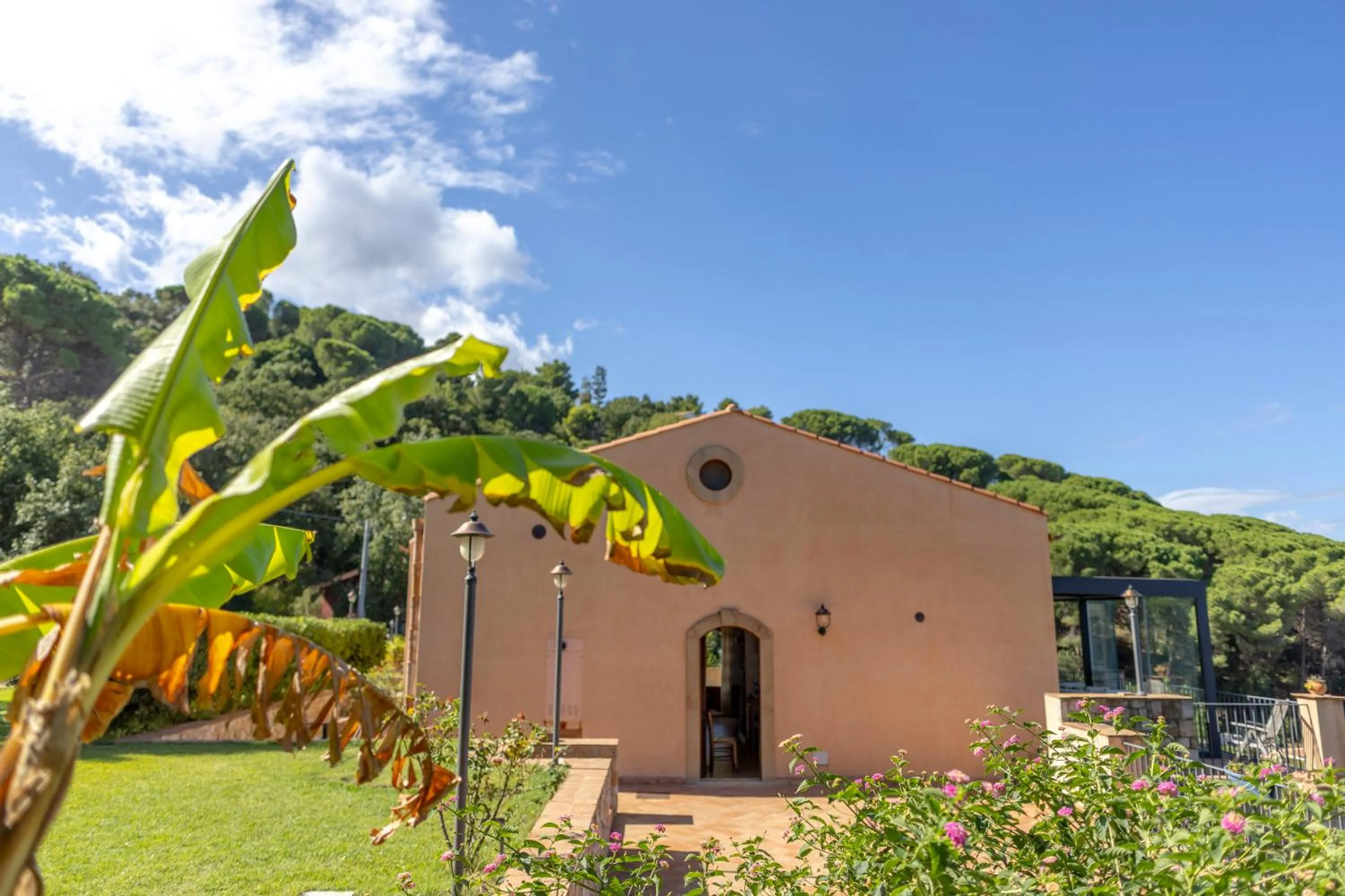 Property building in B&B Le Ginestre