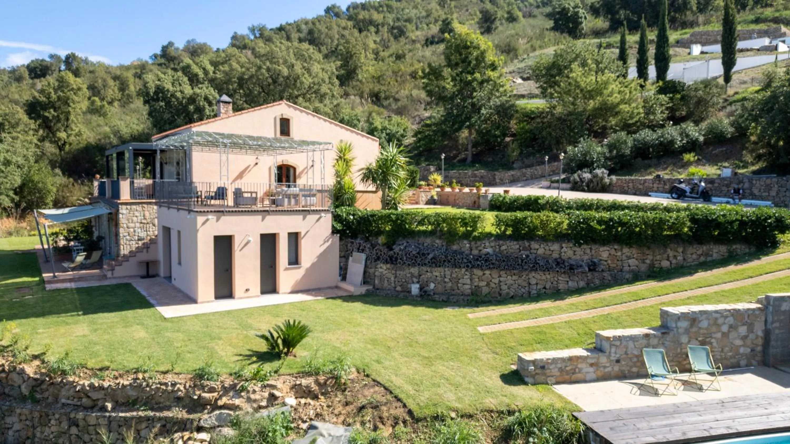 Property building in B&B Le Ginestre