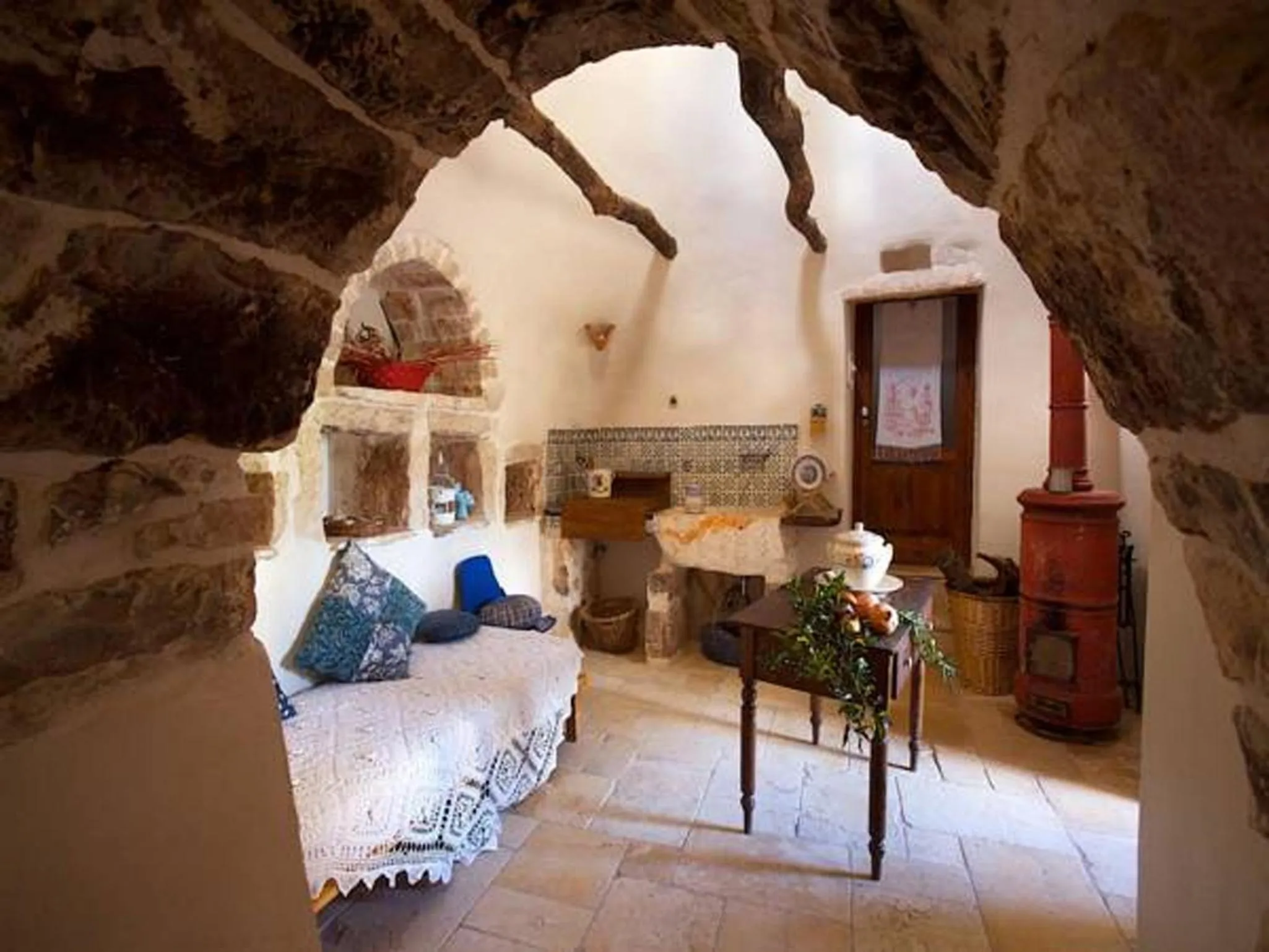 Photo of the whole room in I Trulli Di Acquarossa