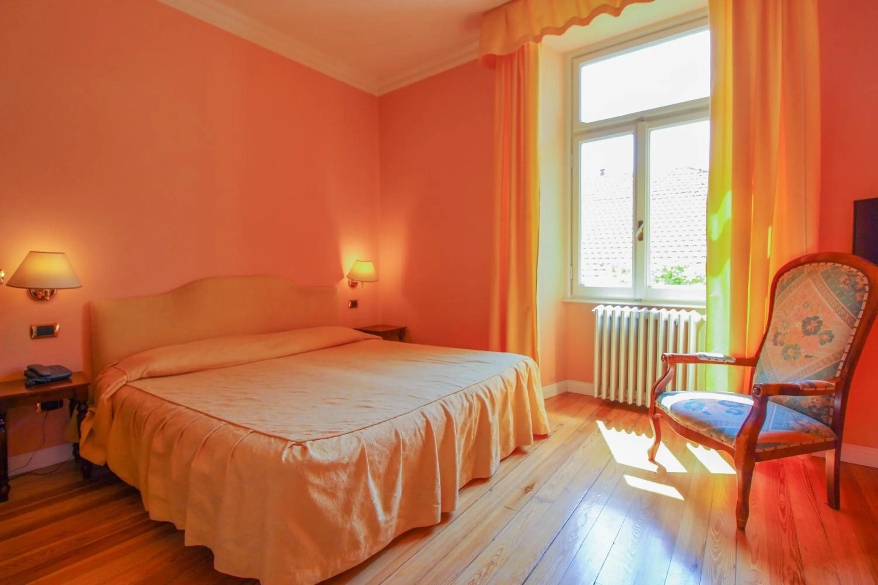 Bed in Hotel Moderno