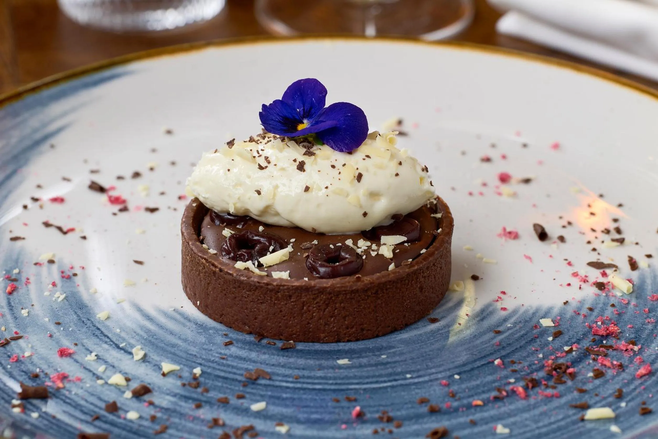 Restaurant/places to eat in Mandolay Hotel Guildford