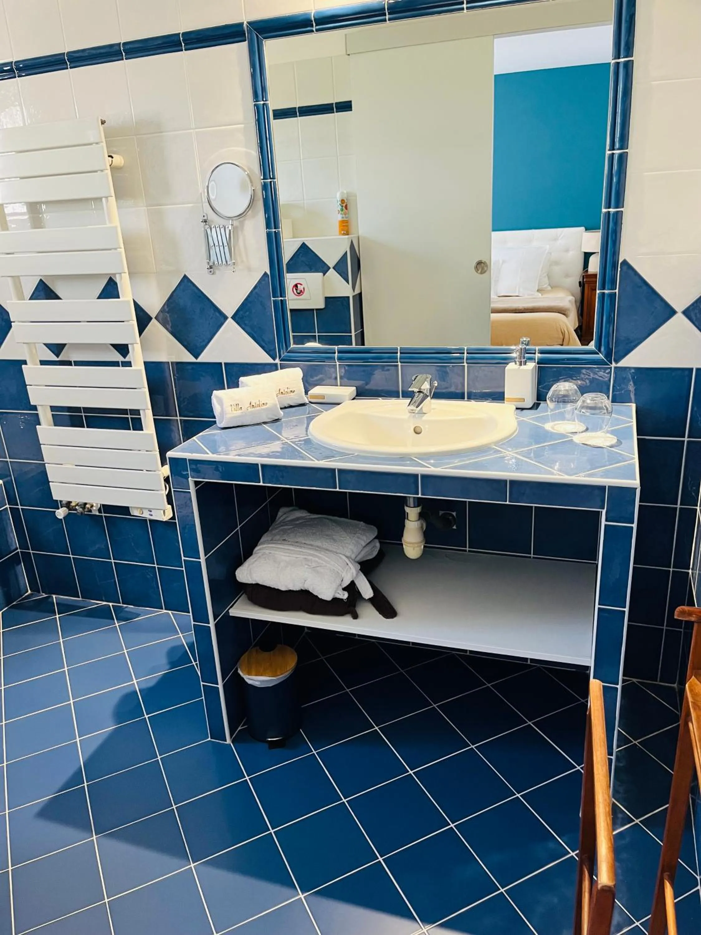Bathroom in Villa Antoline