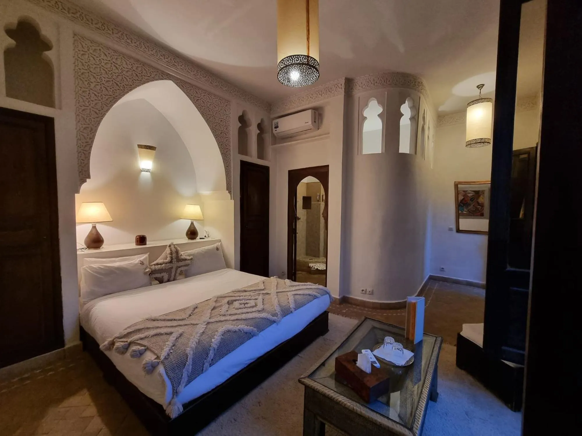 Photo of the whole room, Bed in Riad Pachavana