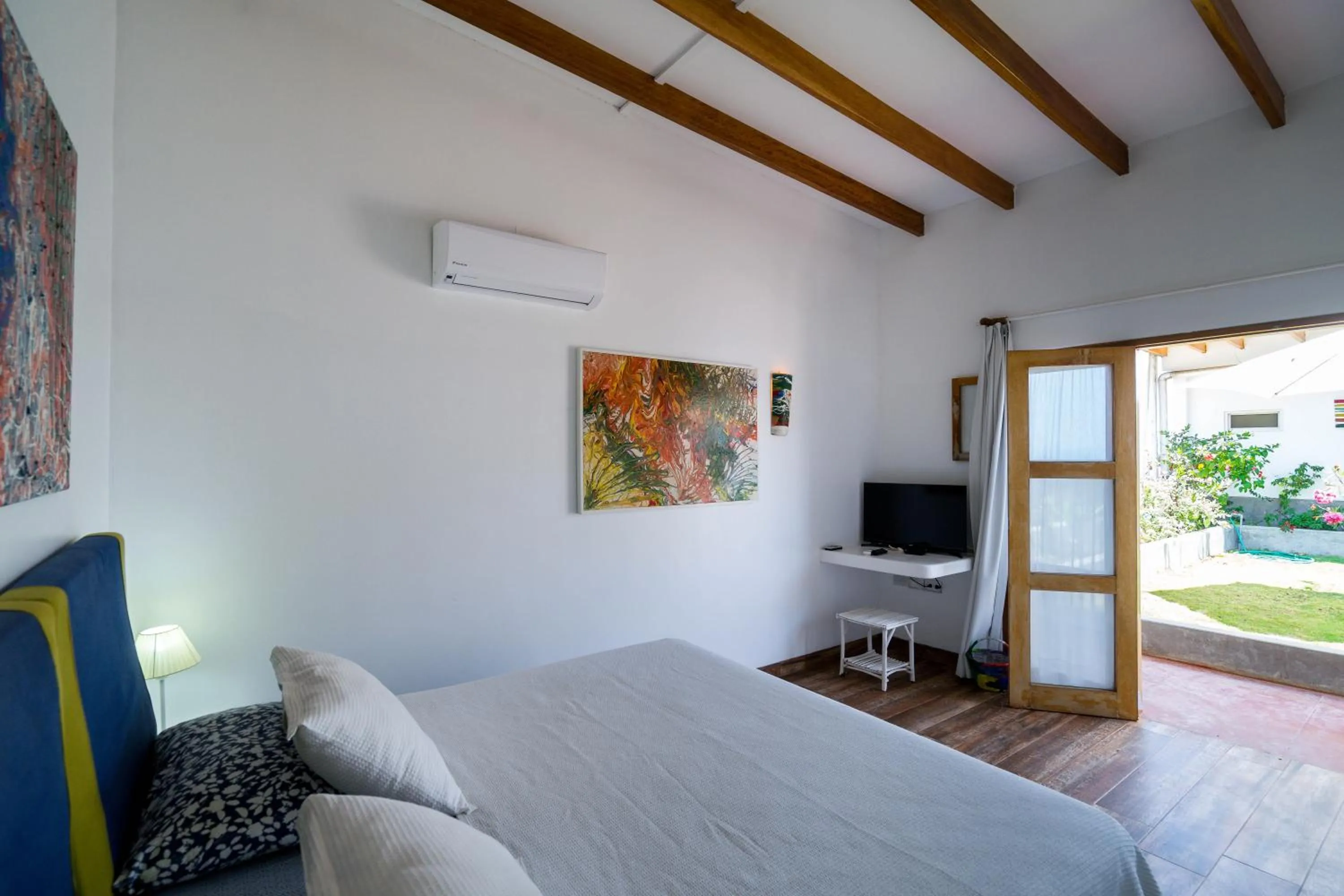 Bed in Sunset Mancora