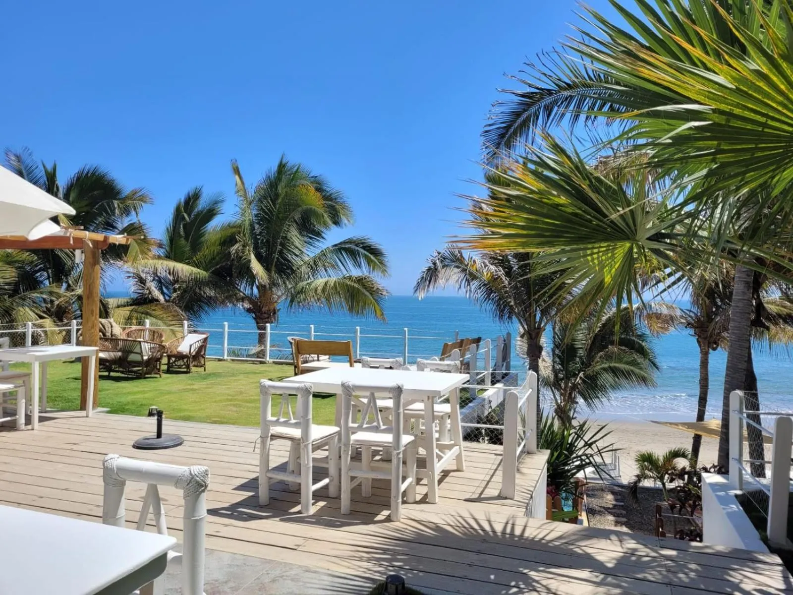 Property building in Sunset Mancora