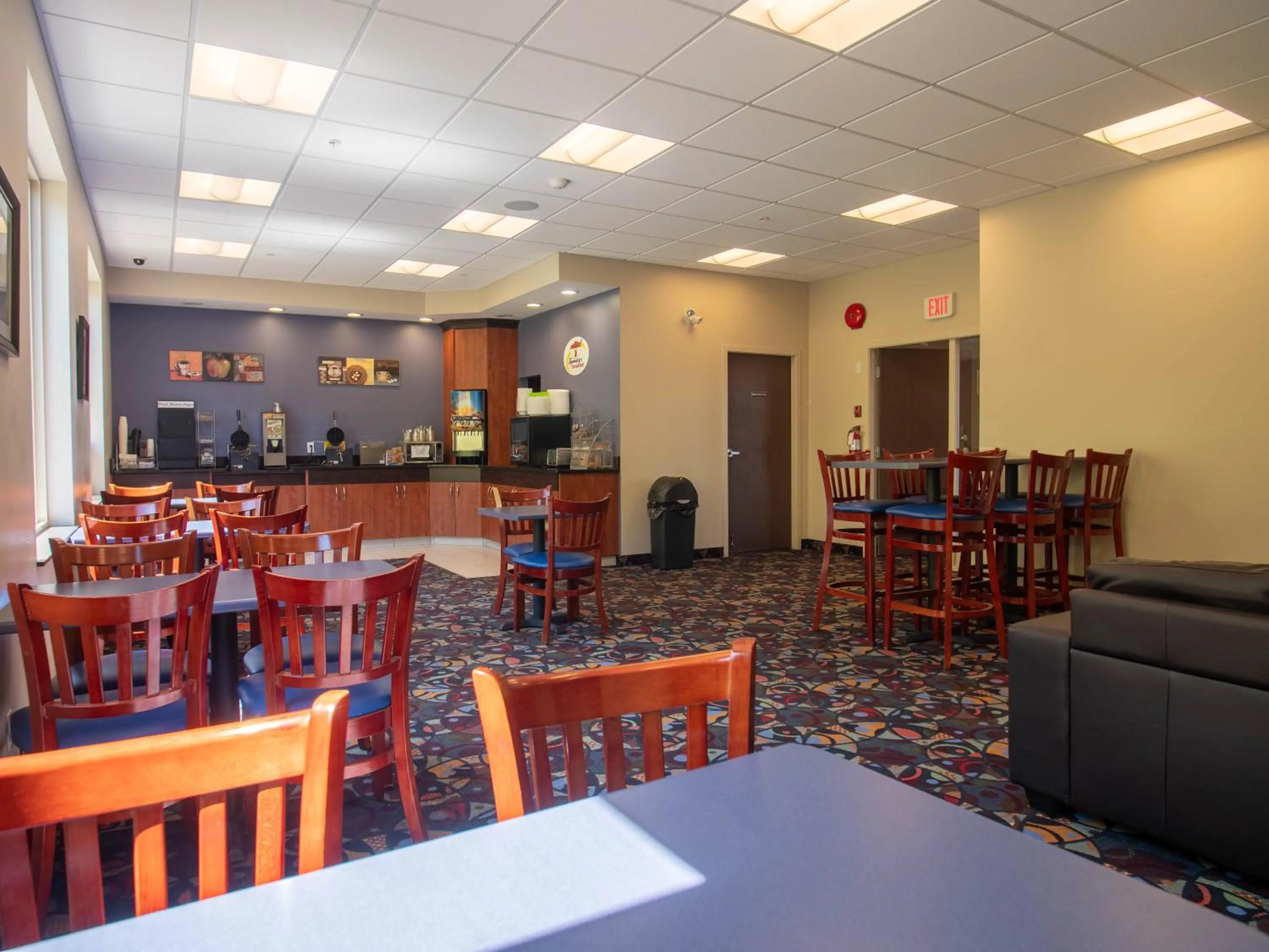 Breakfast in Super 8 by Wyndham Kamloops On The Hill