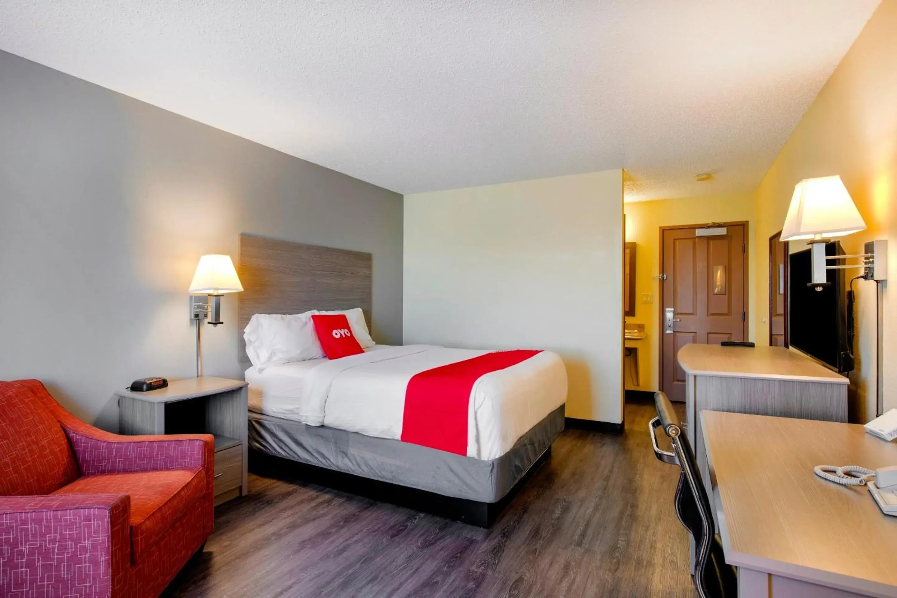 Bedroom in Rockview Hotel Castle Rock Downtown Bedroom in Rockview Hotel Castle Rock Downtown