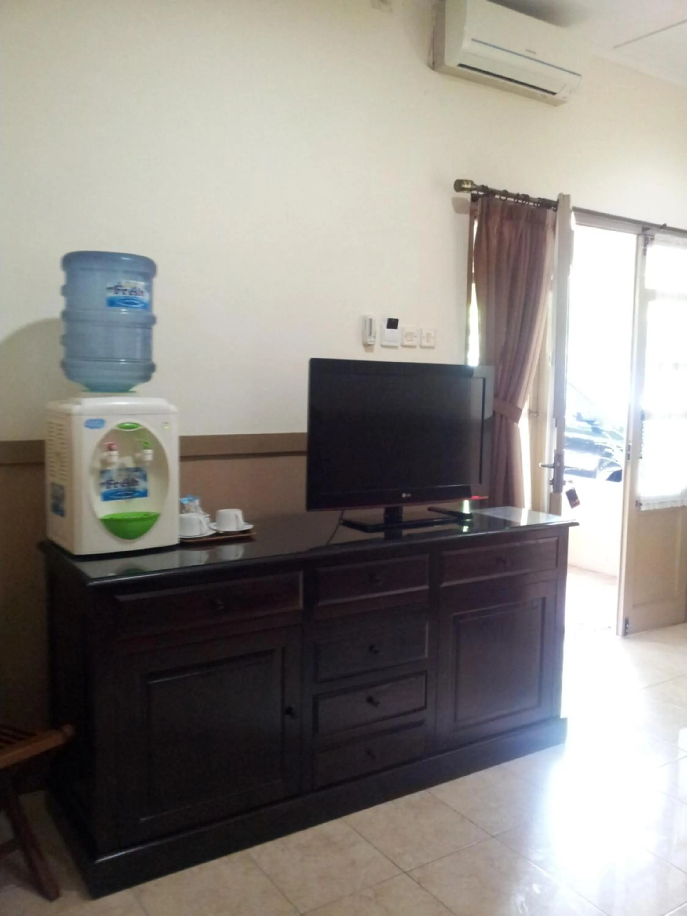 Ndalem Suratin Guesthouse