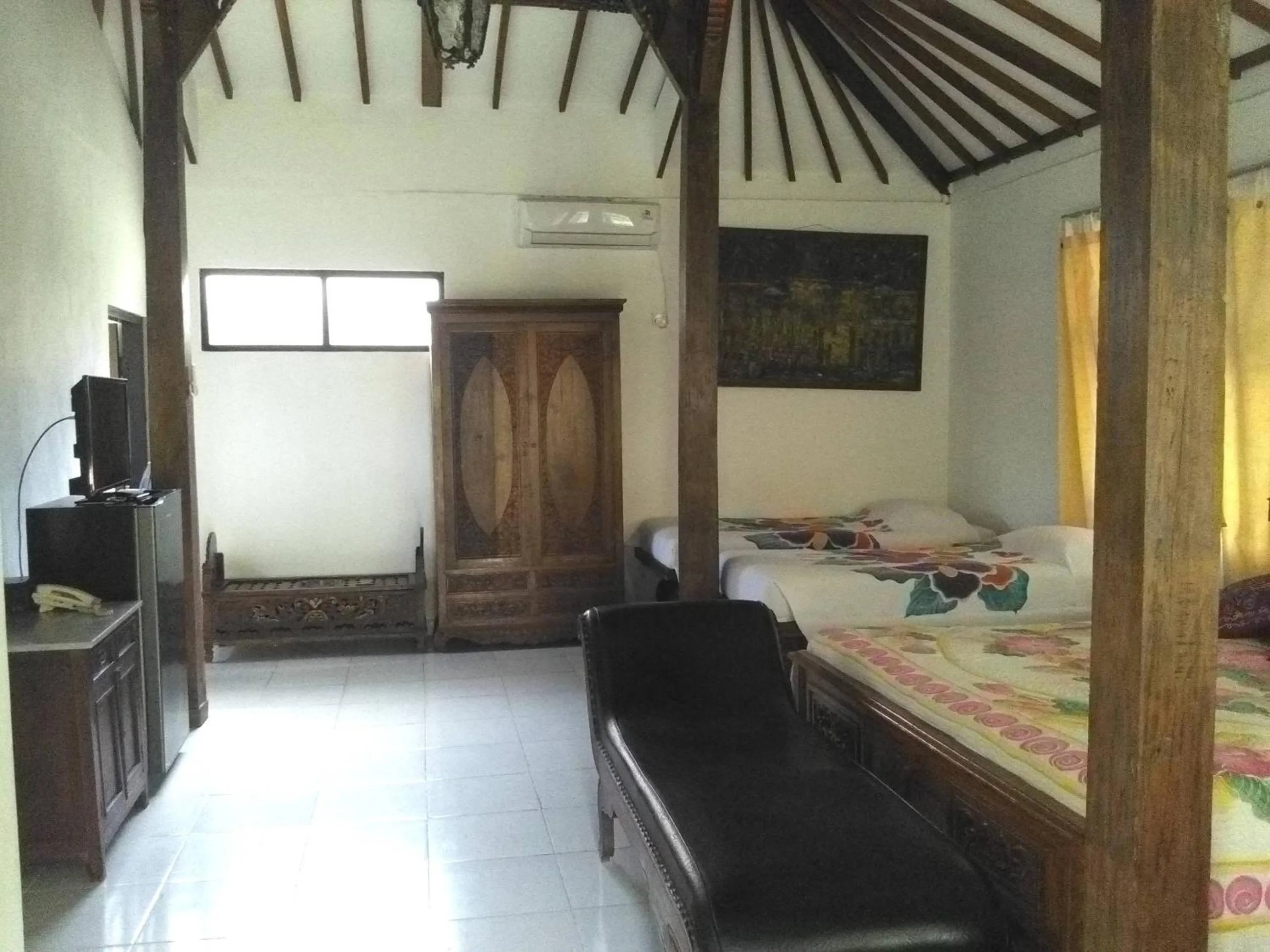 Bedroom, Bed in Gazebo Beach Hotel