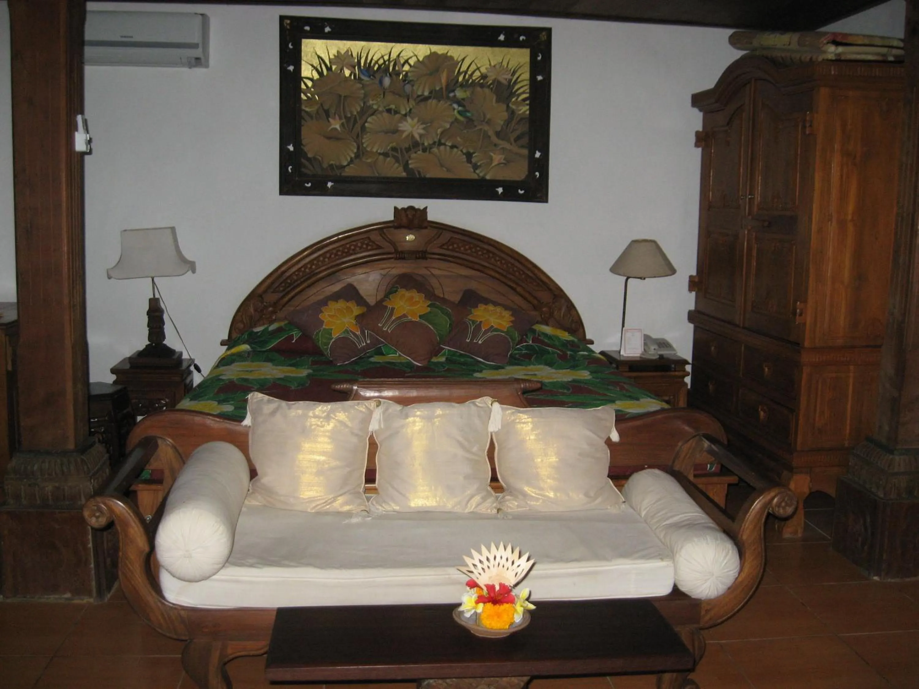 Photo of the whole room in Gazebo Beach Hotel