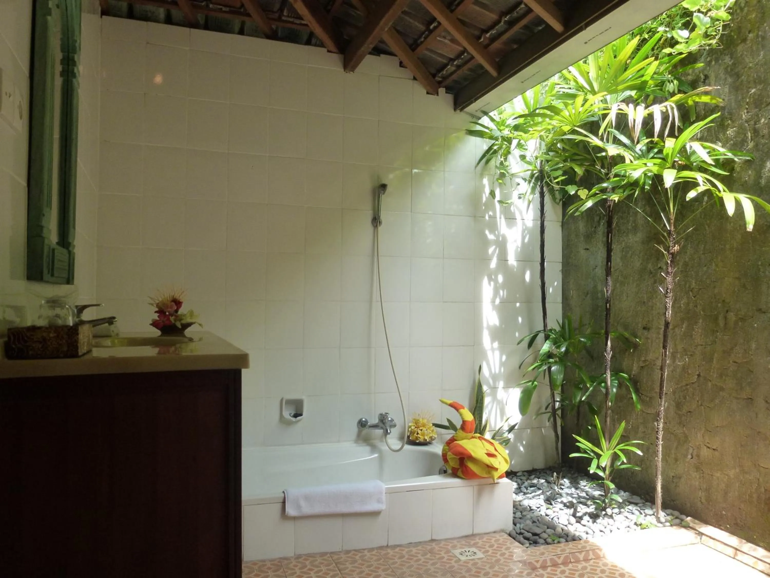 Bathroom in Gazebo Beach Hotel