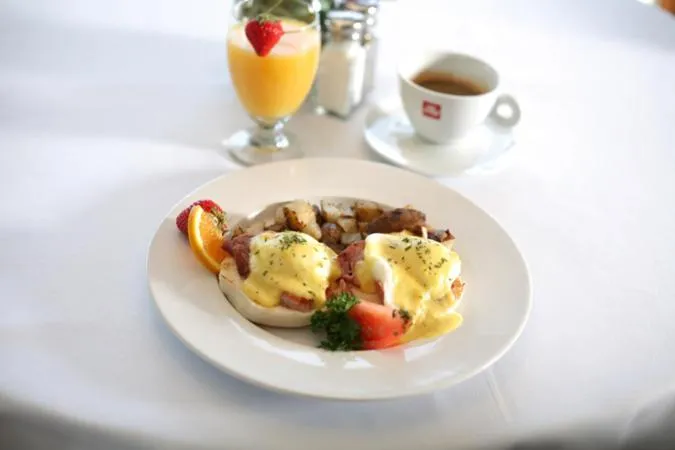 Breakfast in Lanes Privateer Inn