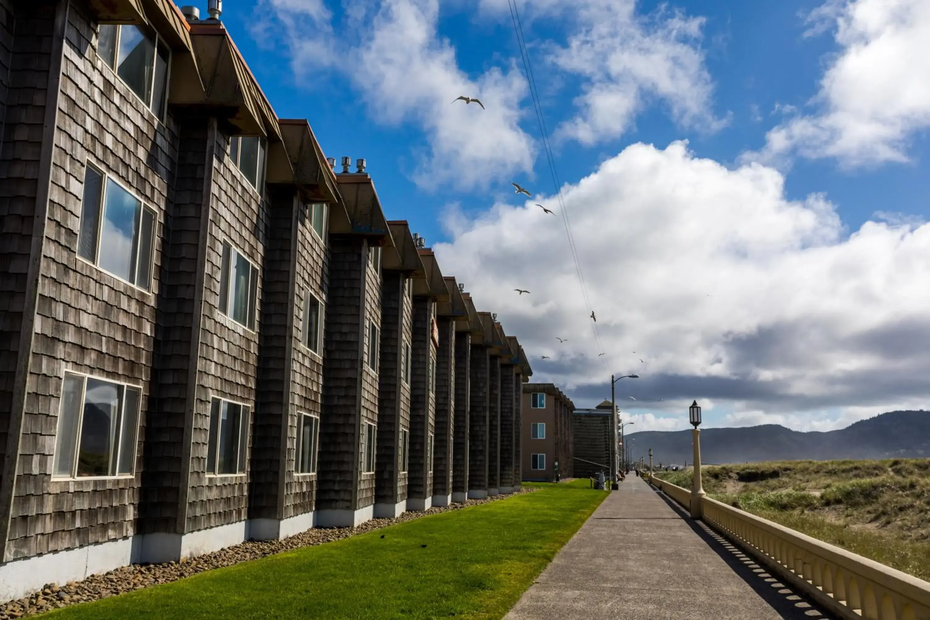 Property building in Ebb Tide Oceanfront Inn Property building in Ebb Tide Oceanfront Inn