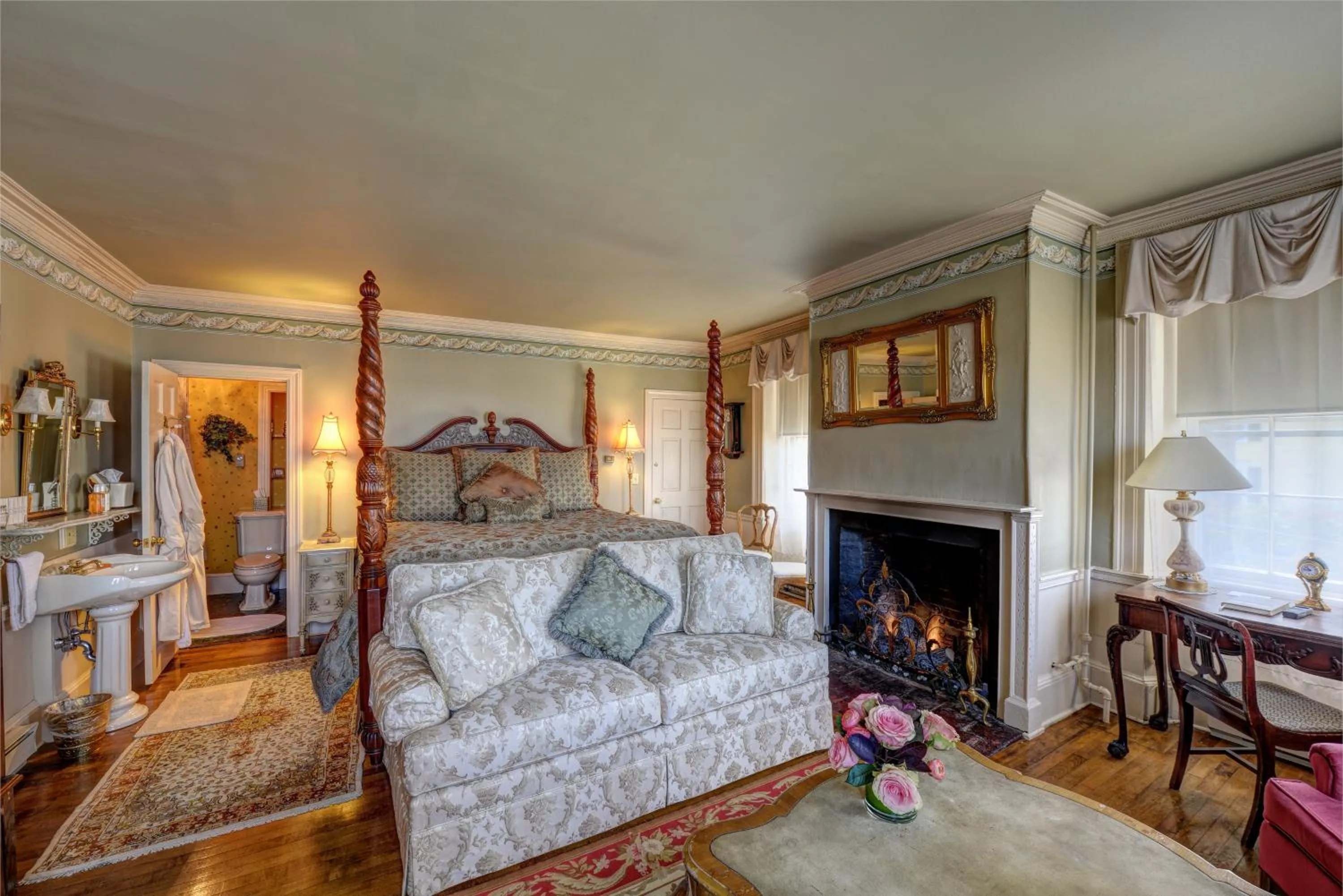 Inn by the Bandstand