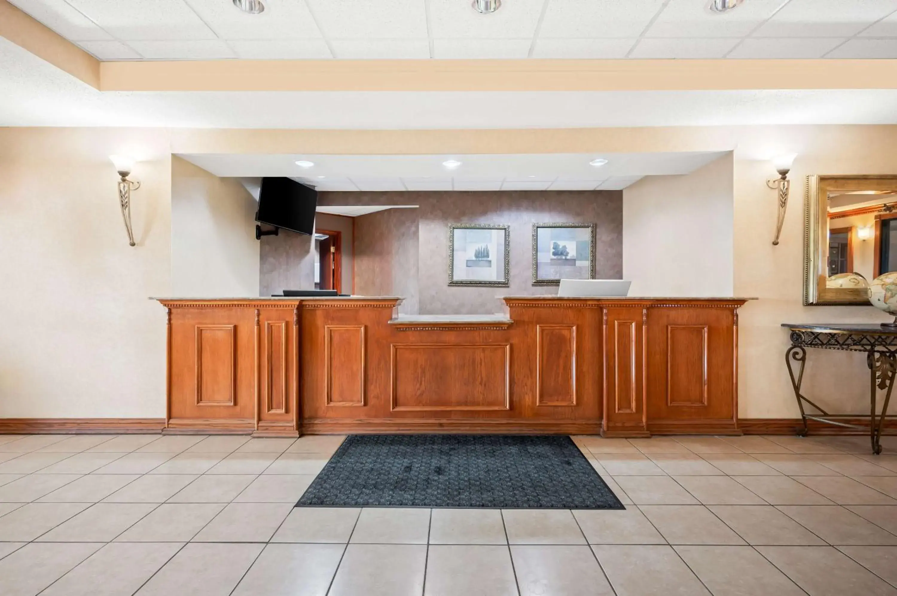 Lobby or reception in Best Western Annawan Inn Lobby or reception in Best Western Annawan Inn