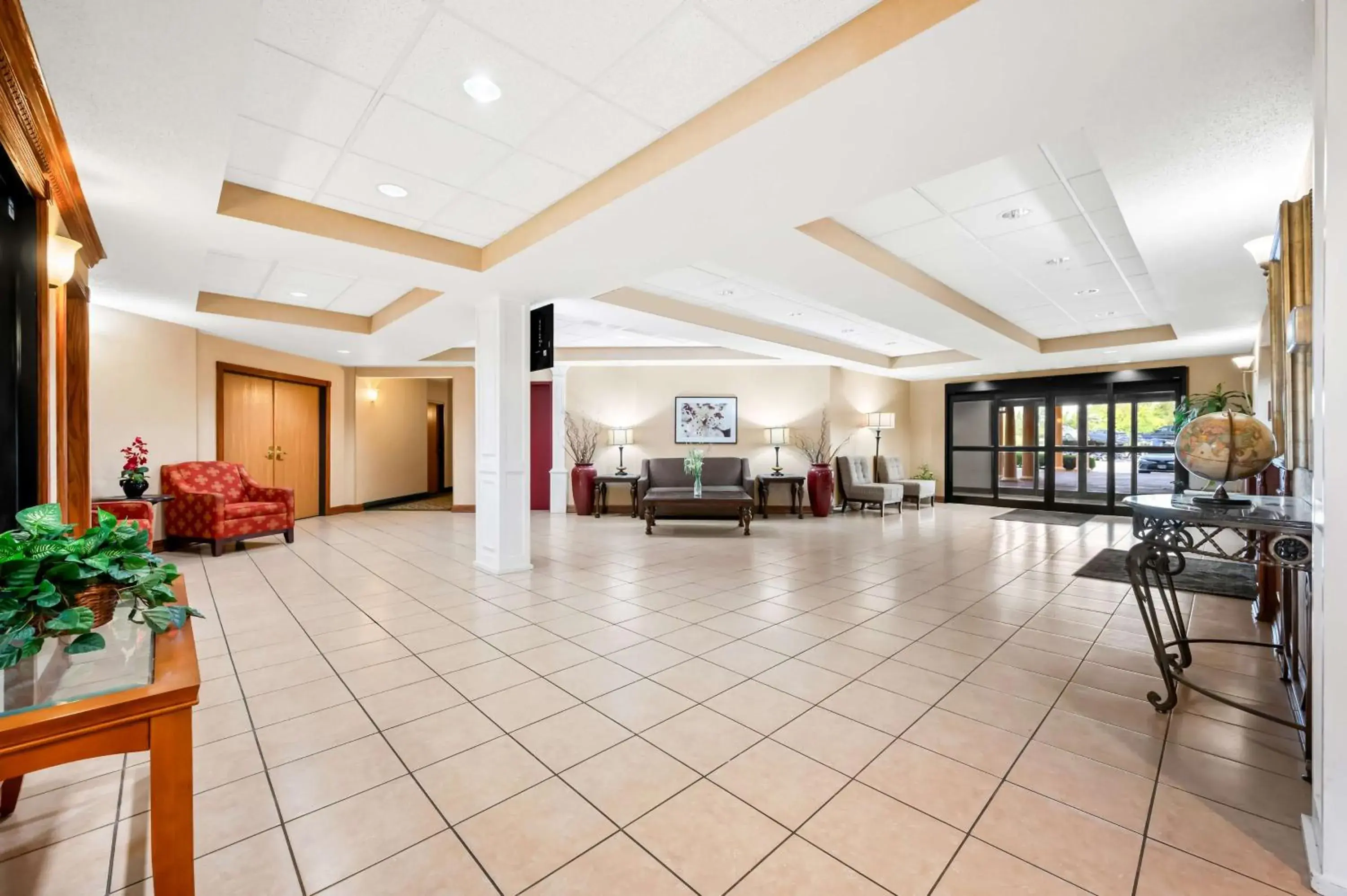 Lobby or reception in Best Western Annawan Inn Lobby or reception in Best Western Annawan Inn