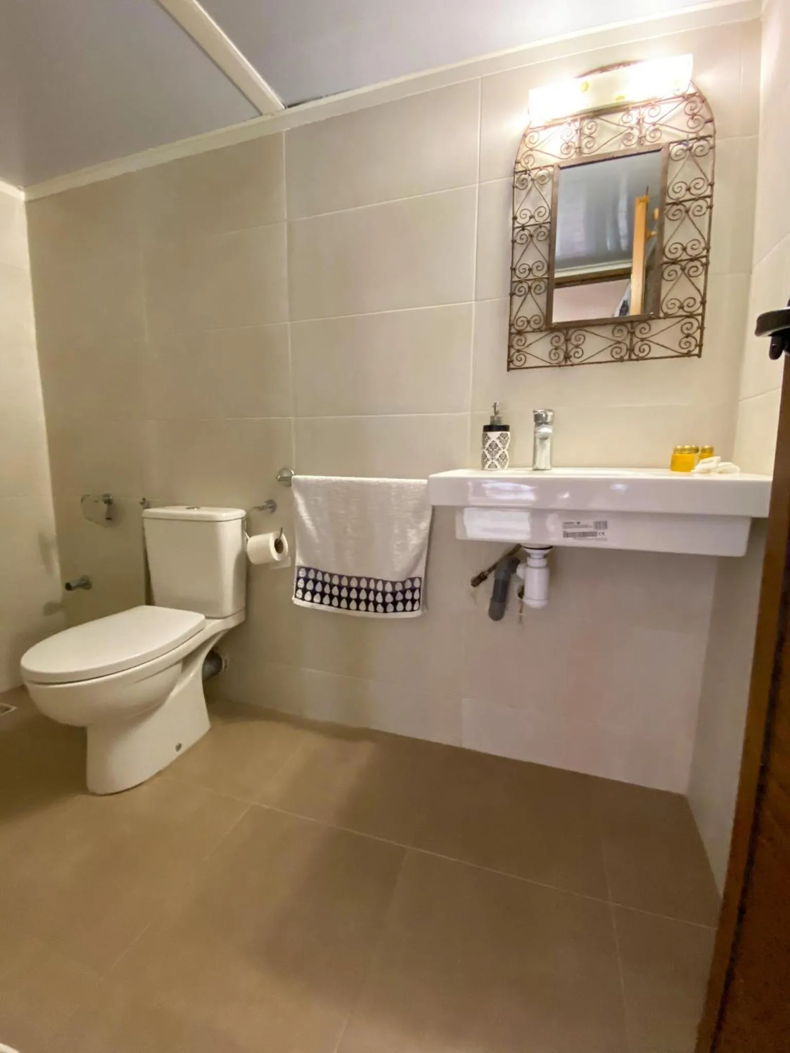 Bathroom in Riad Jbara