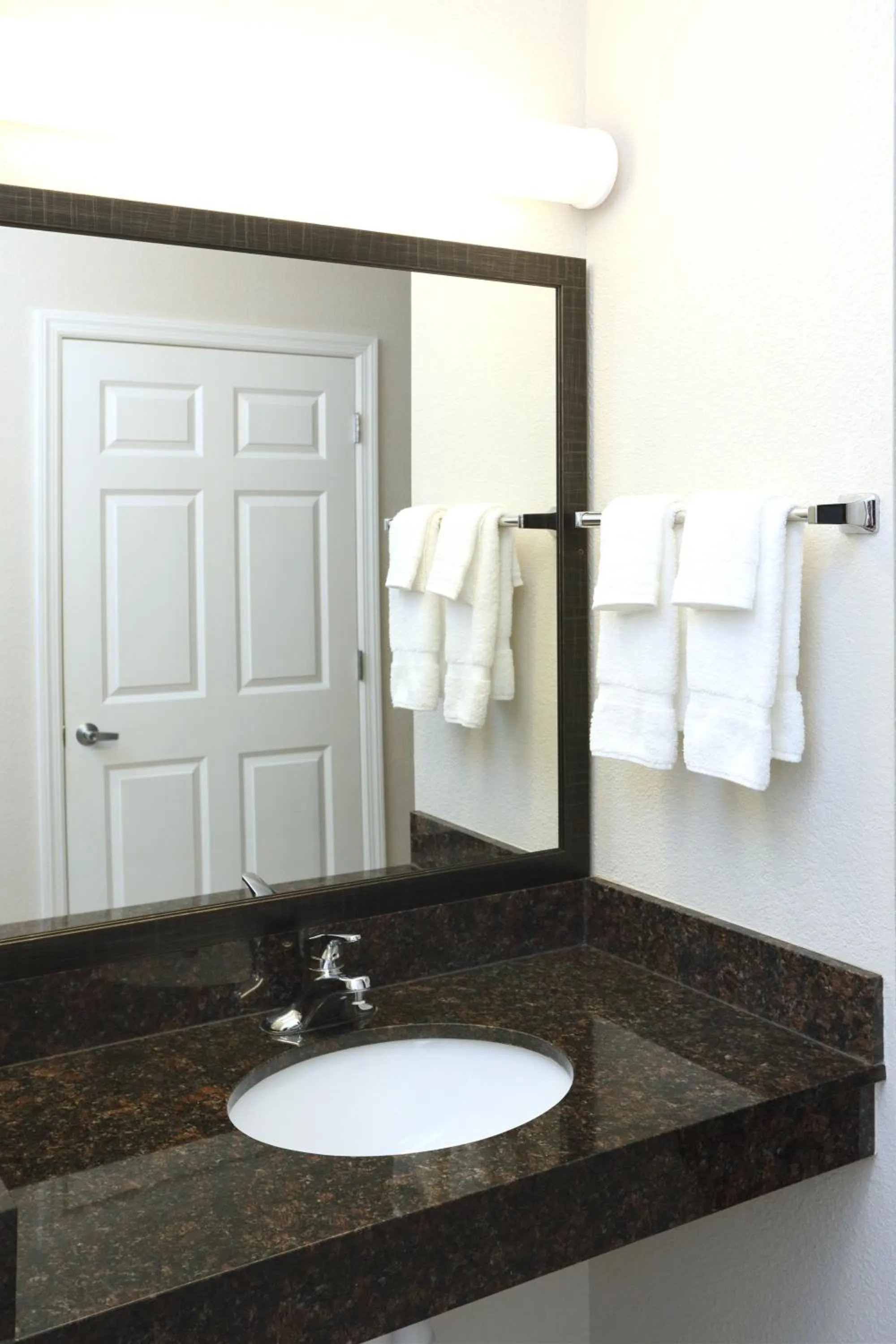 La Quinta Inn & Suites by Wyndham Norfolk